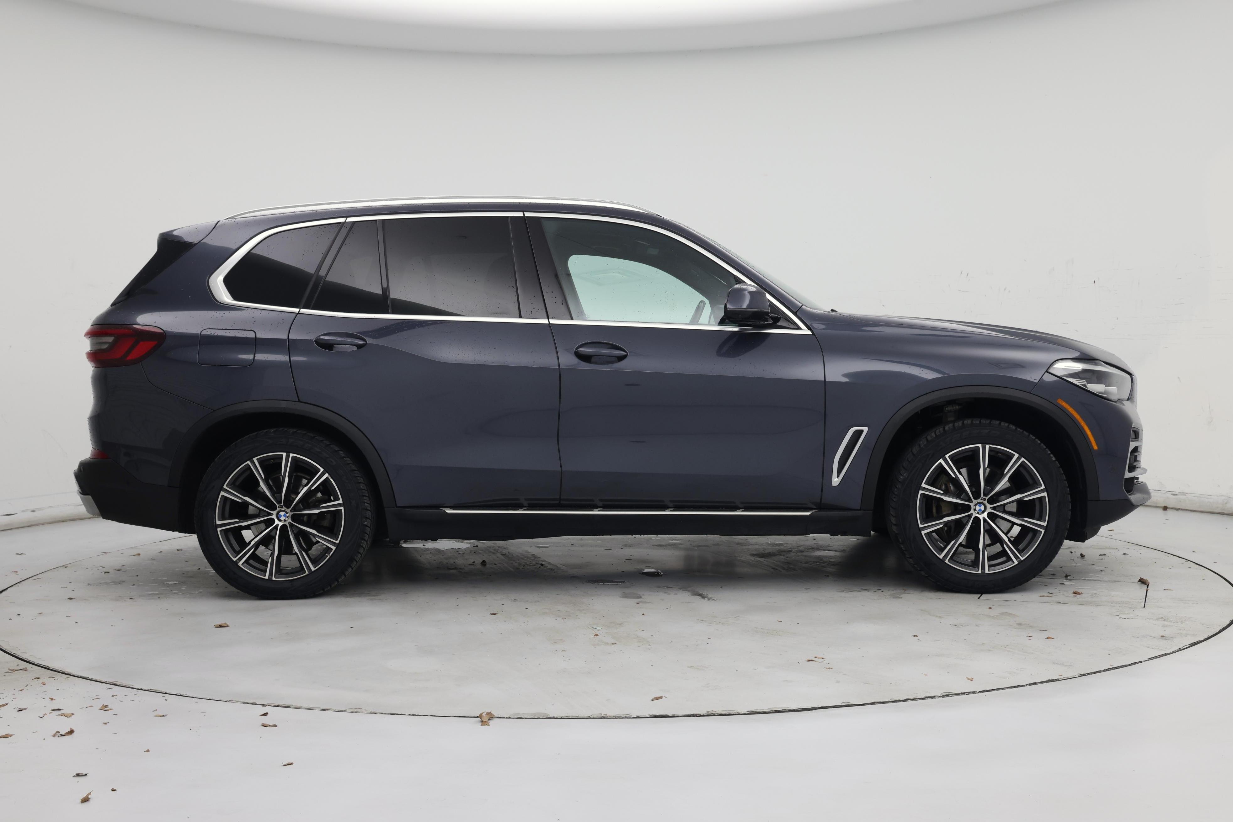 Thumbnail: 2022 BMW X5 - 7