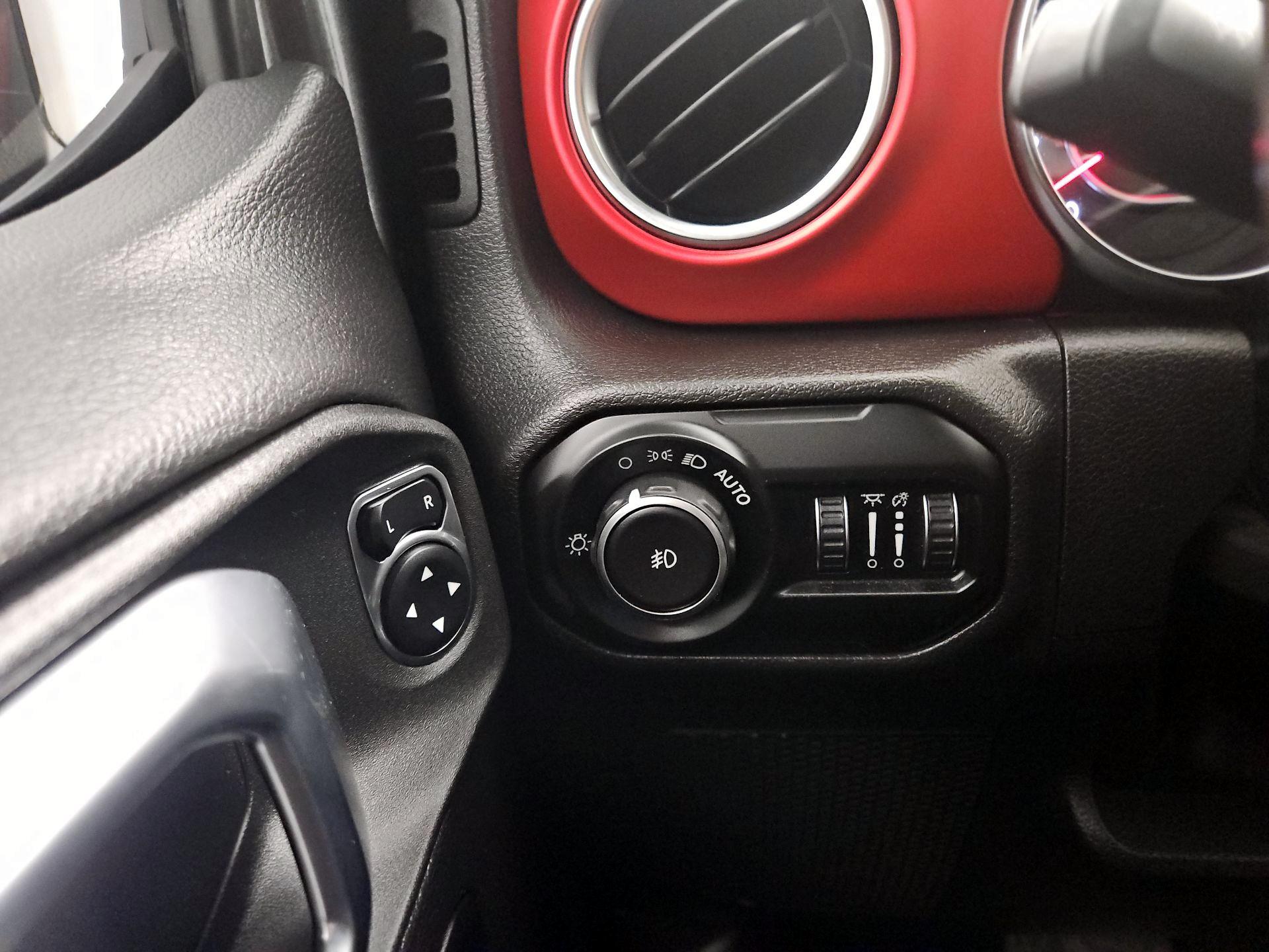 Thumbnail: 2022 Jeep Wrangler - 13