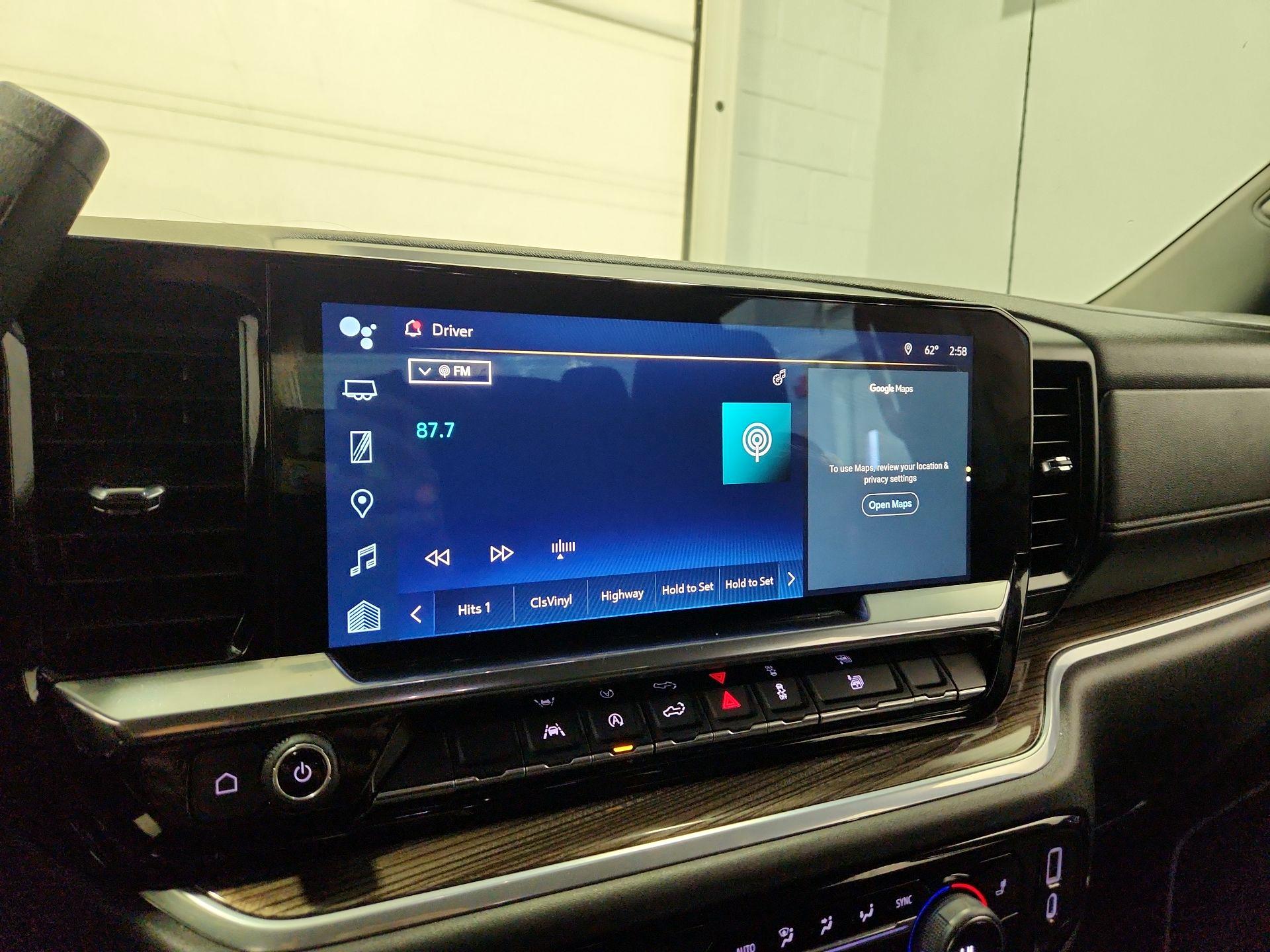 Thumbnail: 2022 Chevrolet Silverado 1500 - 16