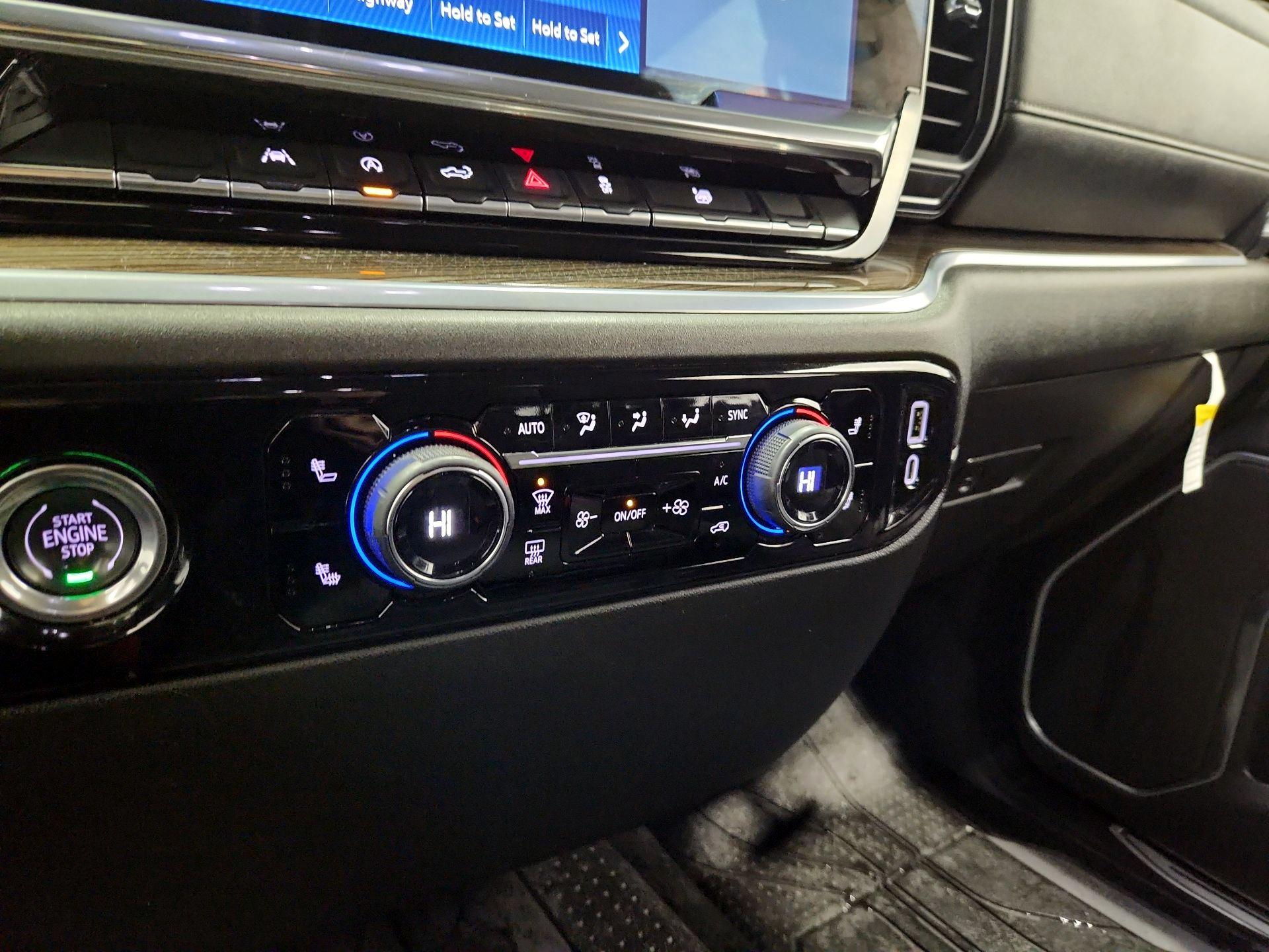 Thumbnail: 2022 Chevrolet Silverado 1500 - 17