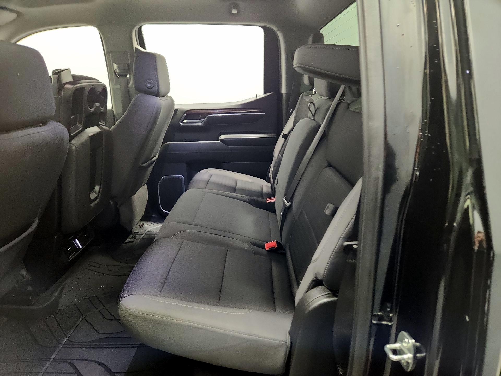 Thumbnail: 2022 Chevrolet Silverado 1500 - 20