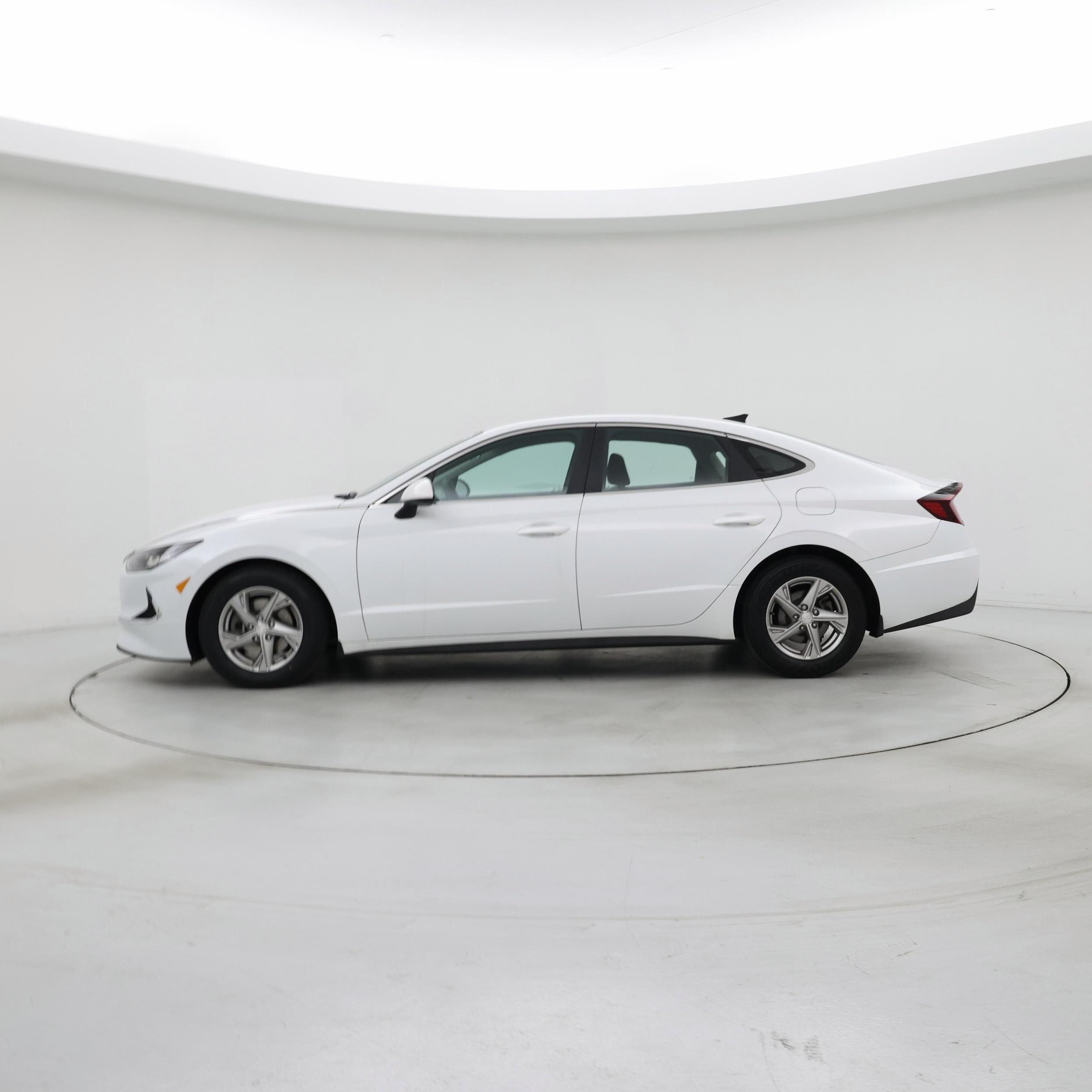 Thumbnail: 2021 Hyundai Sonata - 3