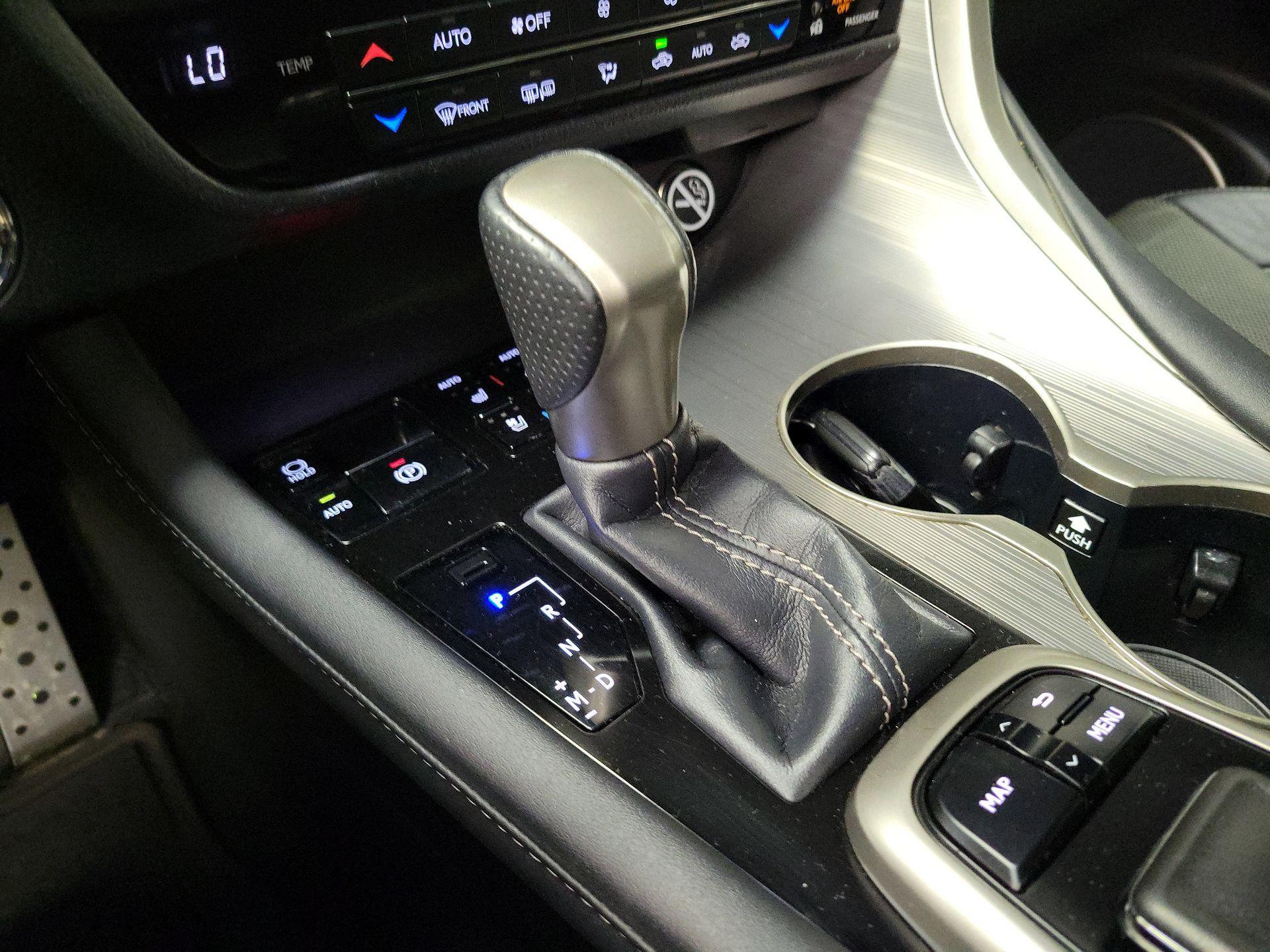 Thumbnail: 2016 Lexus RX - 17