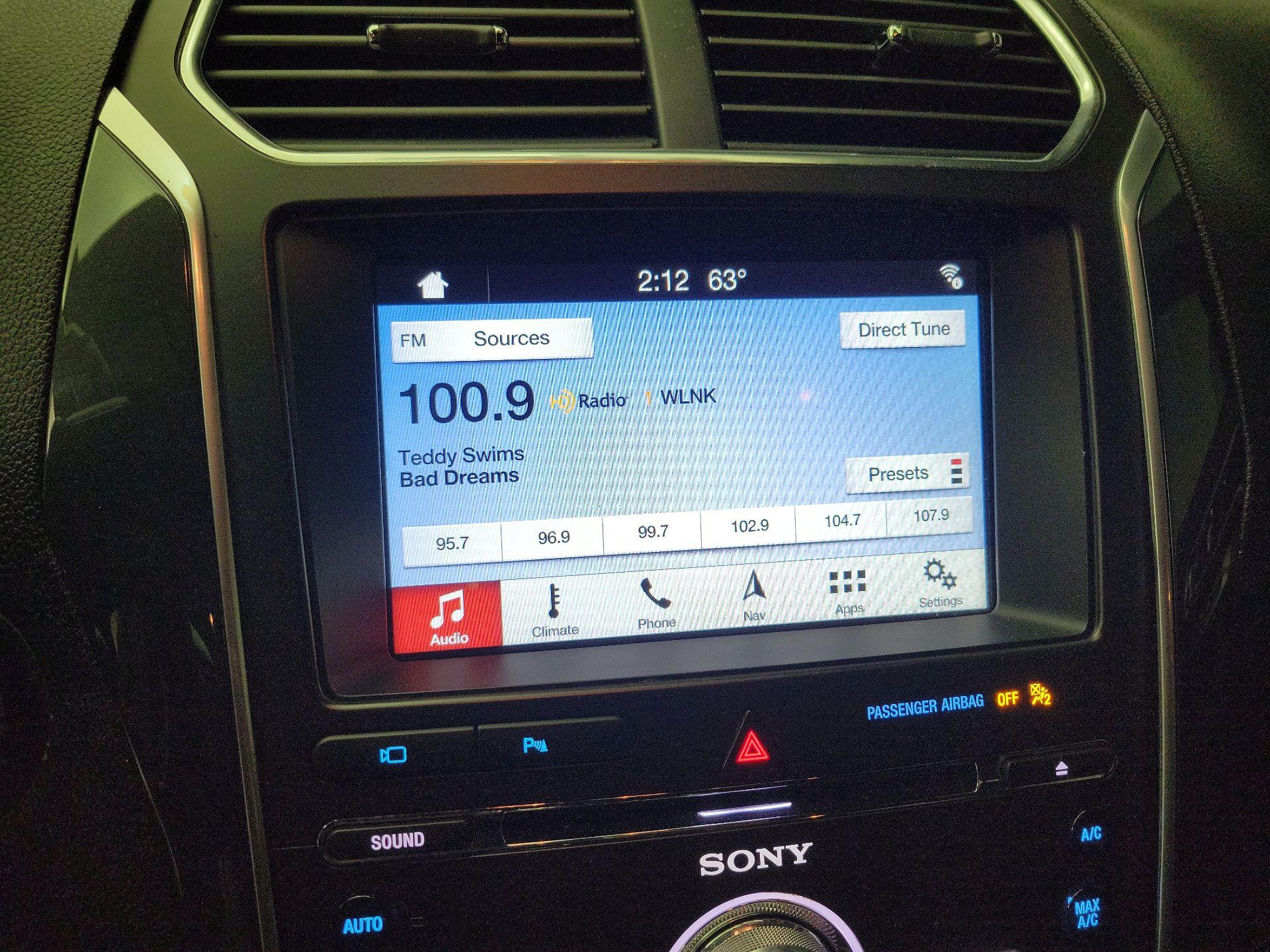 Thumbnail: 2017 Ford Explorer - 16