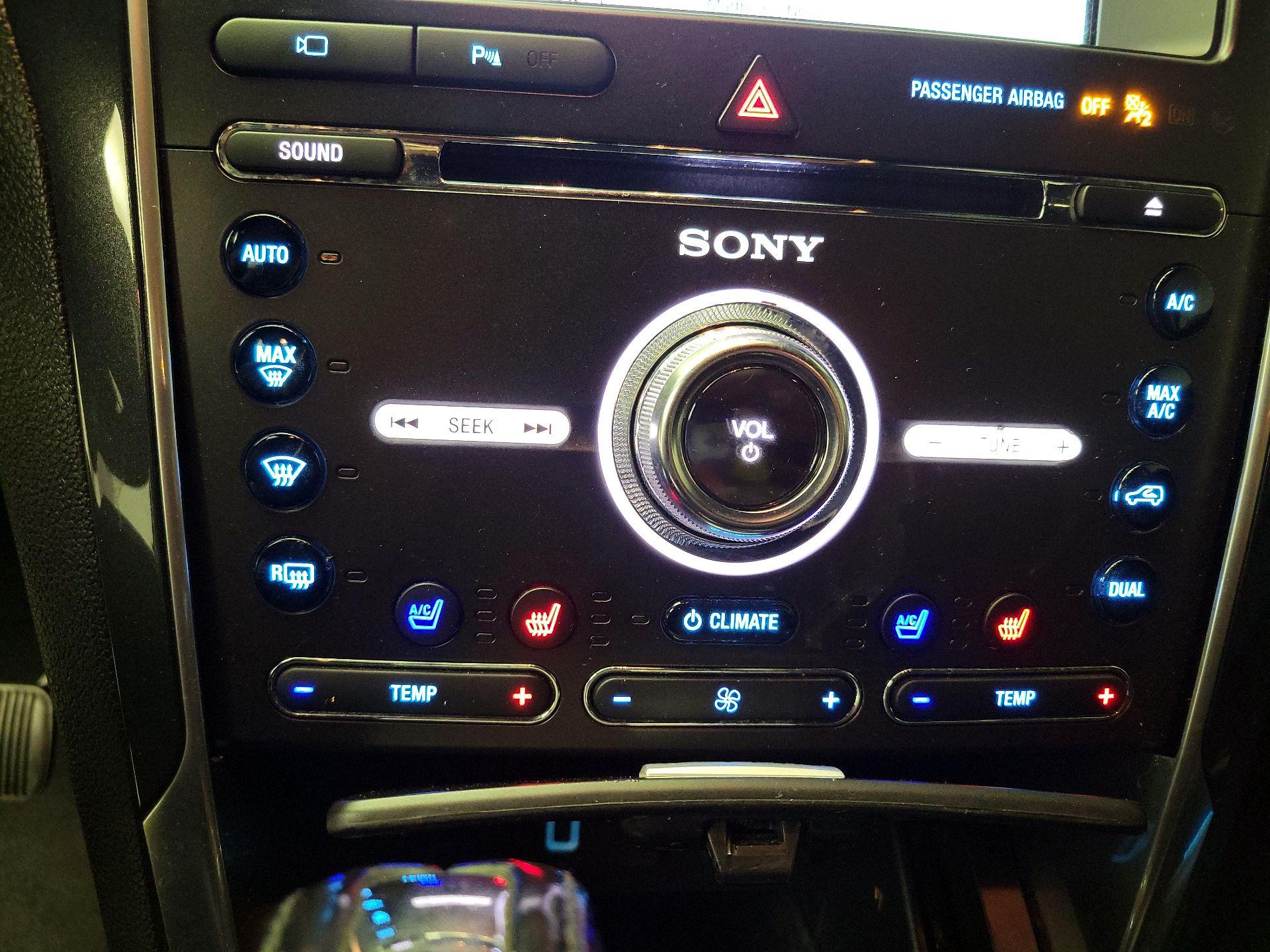 Thumbnail: 2017 Ford Explorer - 17