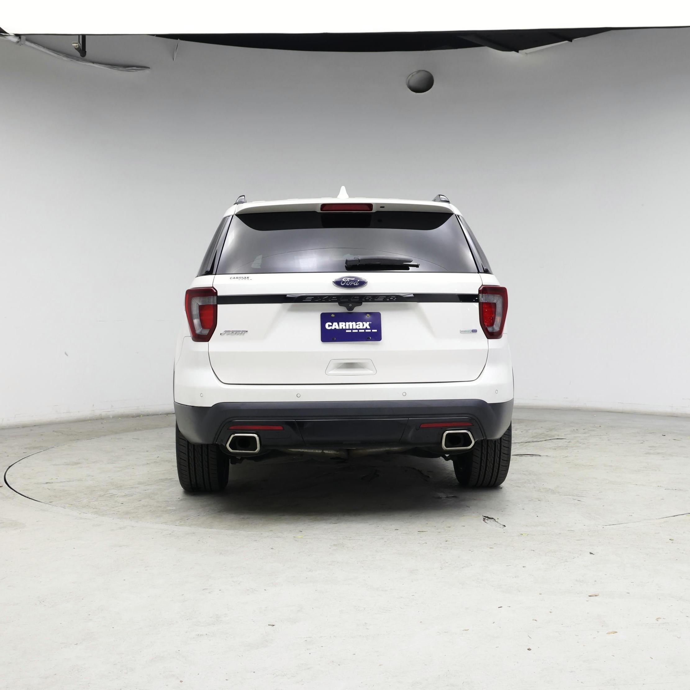 Thumbnail: 2017 Ford Explorer - 6