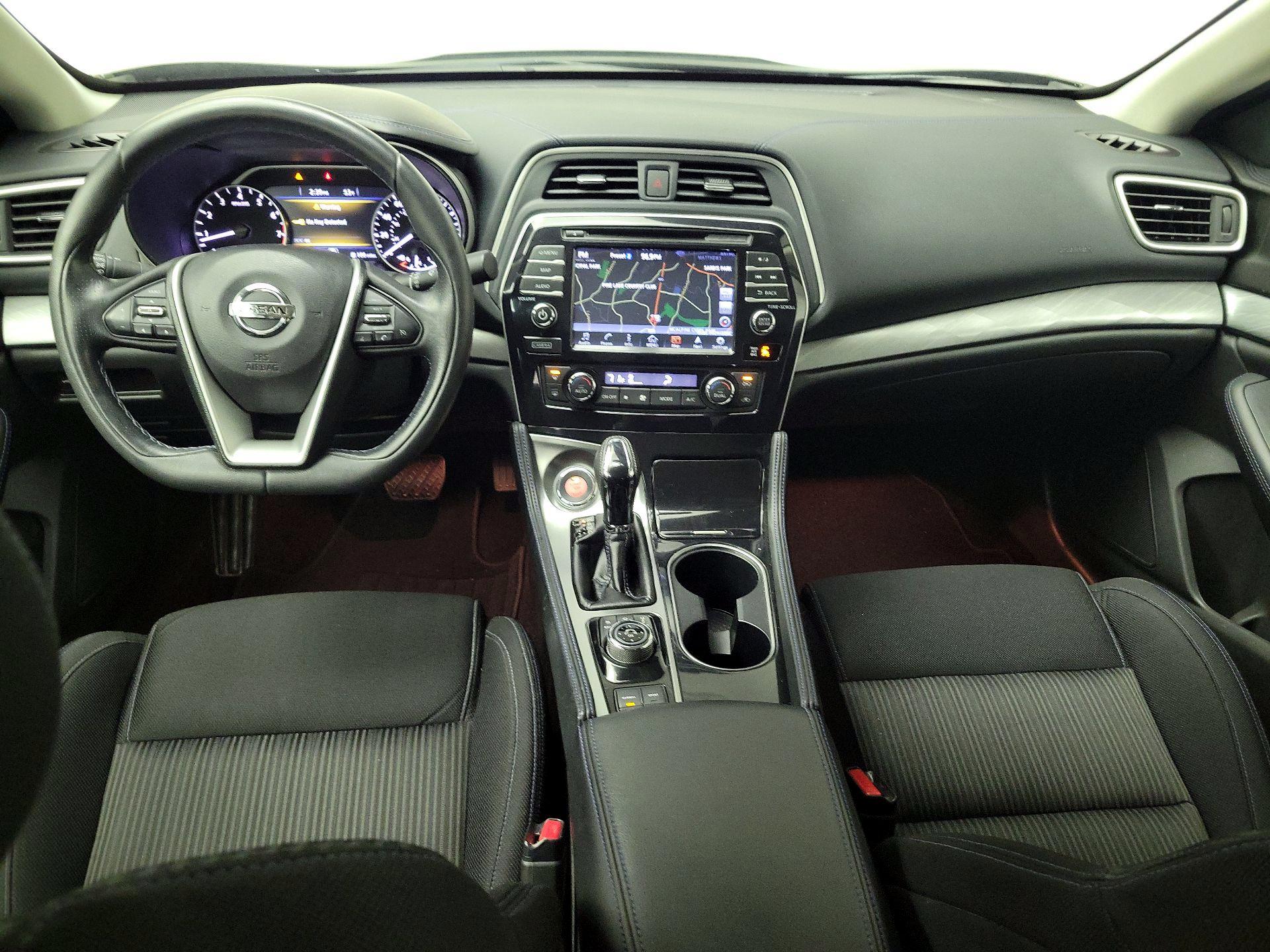 Thumbnail: 2017 Nissan Maxima - 9