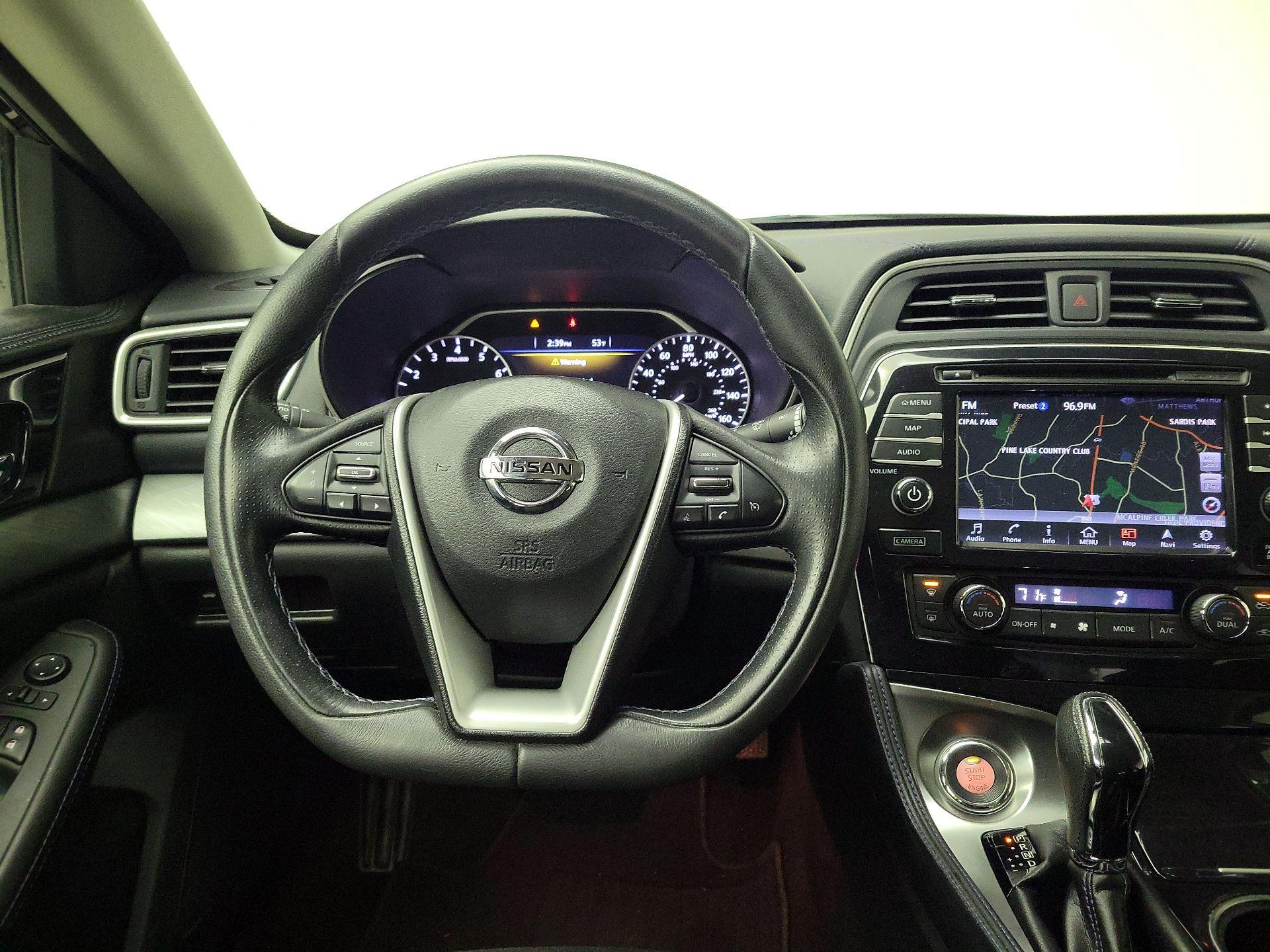 Thumbnail: 2017 Nissan Maxima - 10