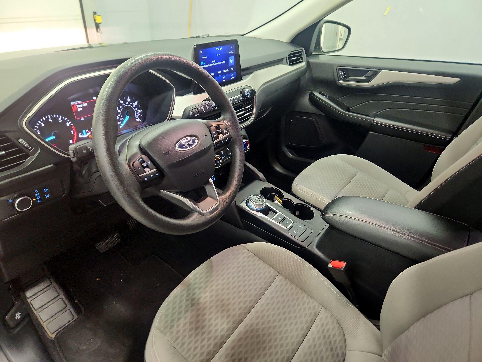 Thumbnail: 2022 Ford Escape - 11