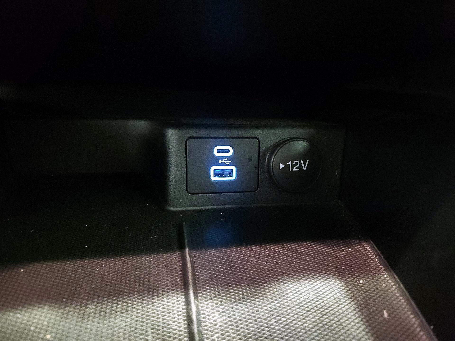 Thumbnail: 2022 Ford Escape - 18