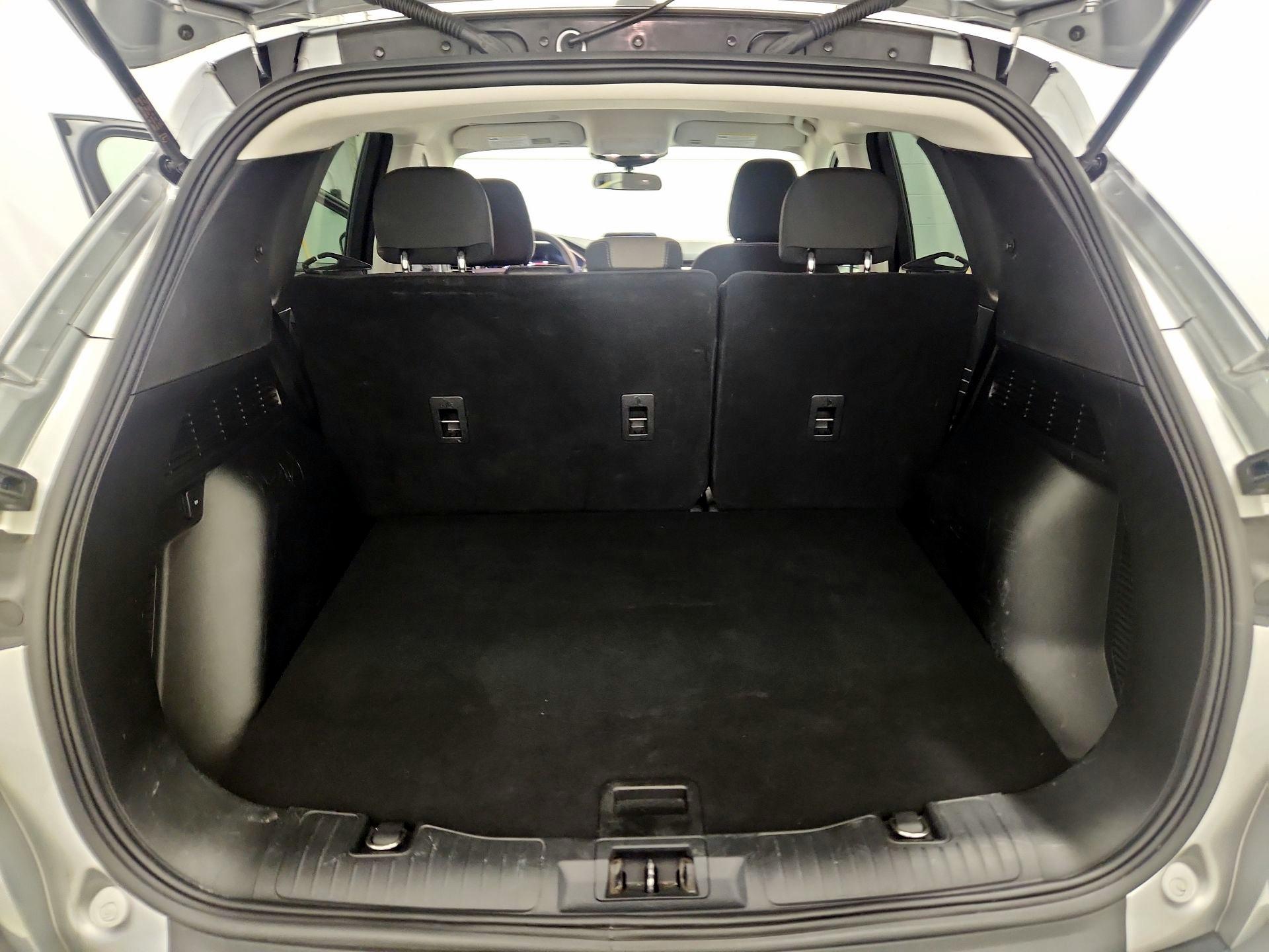 Thumbnail: 2022 Ford Escape - 20