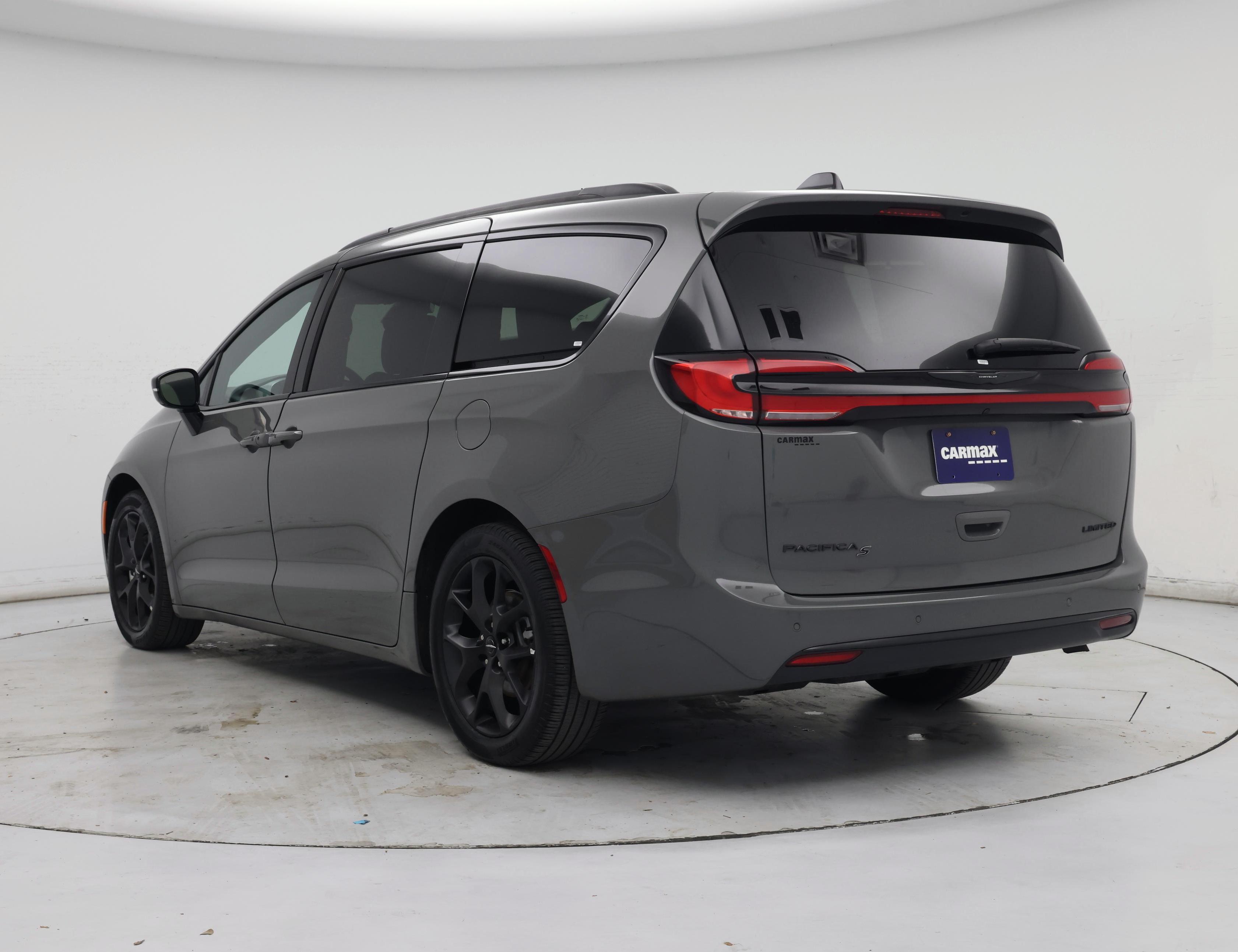 Thumbnail: 2025 Chrysler Pacifica - 2