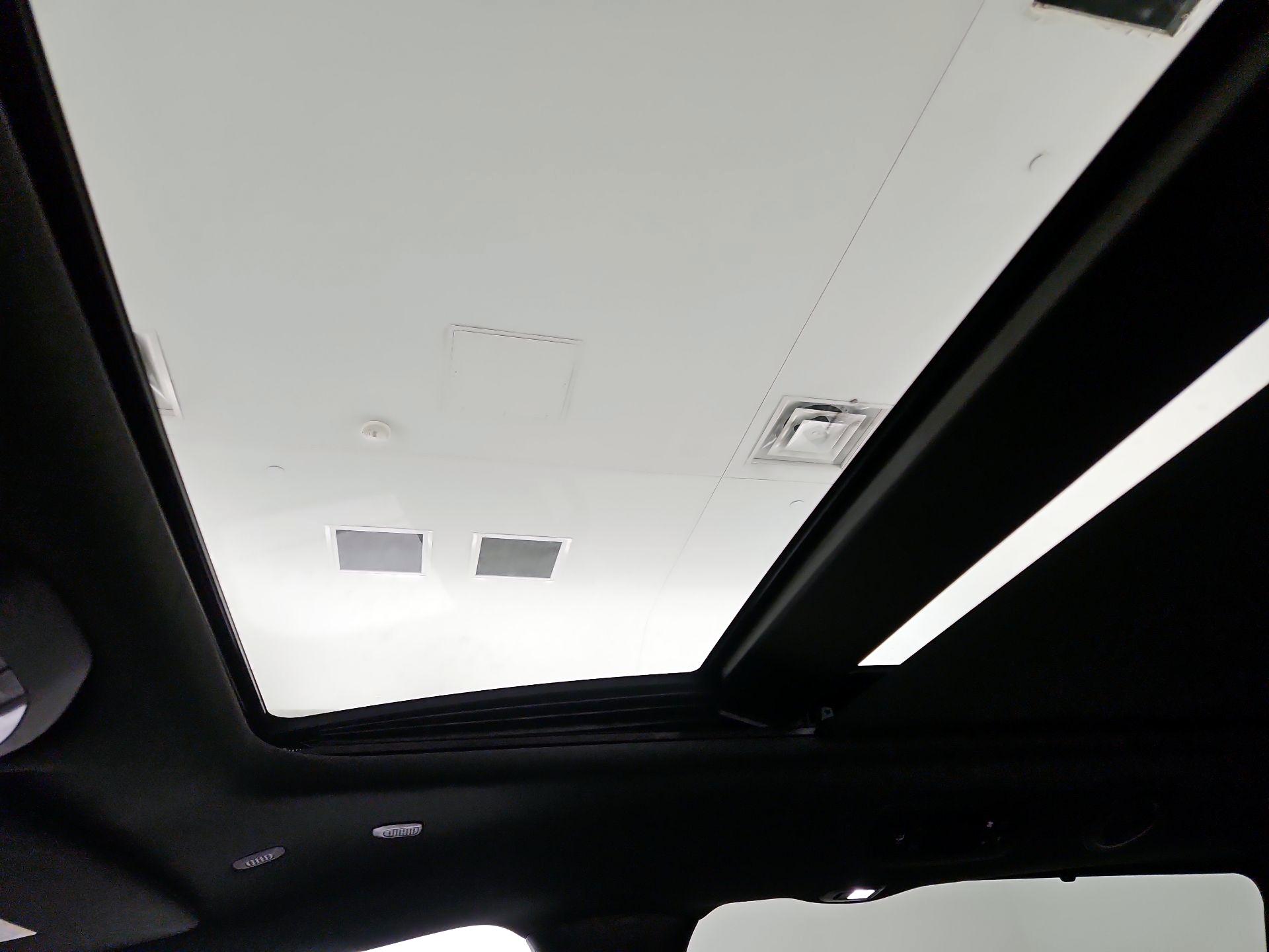 Thumbnail: 2025 Chrysler Pacifica - 20