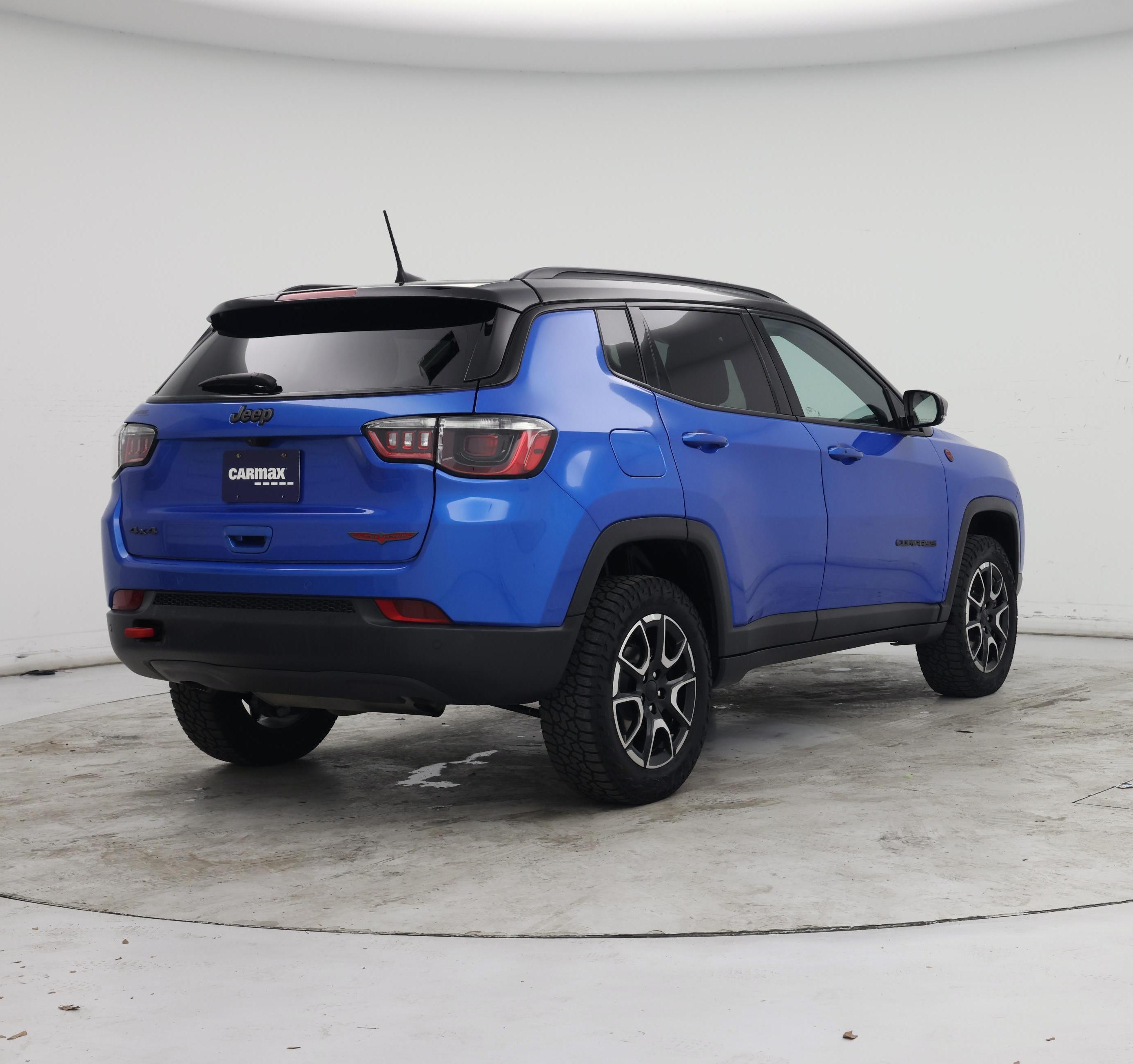 Thumbnail: 2024 Jeep Compass - 8