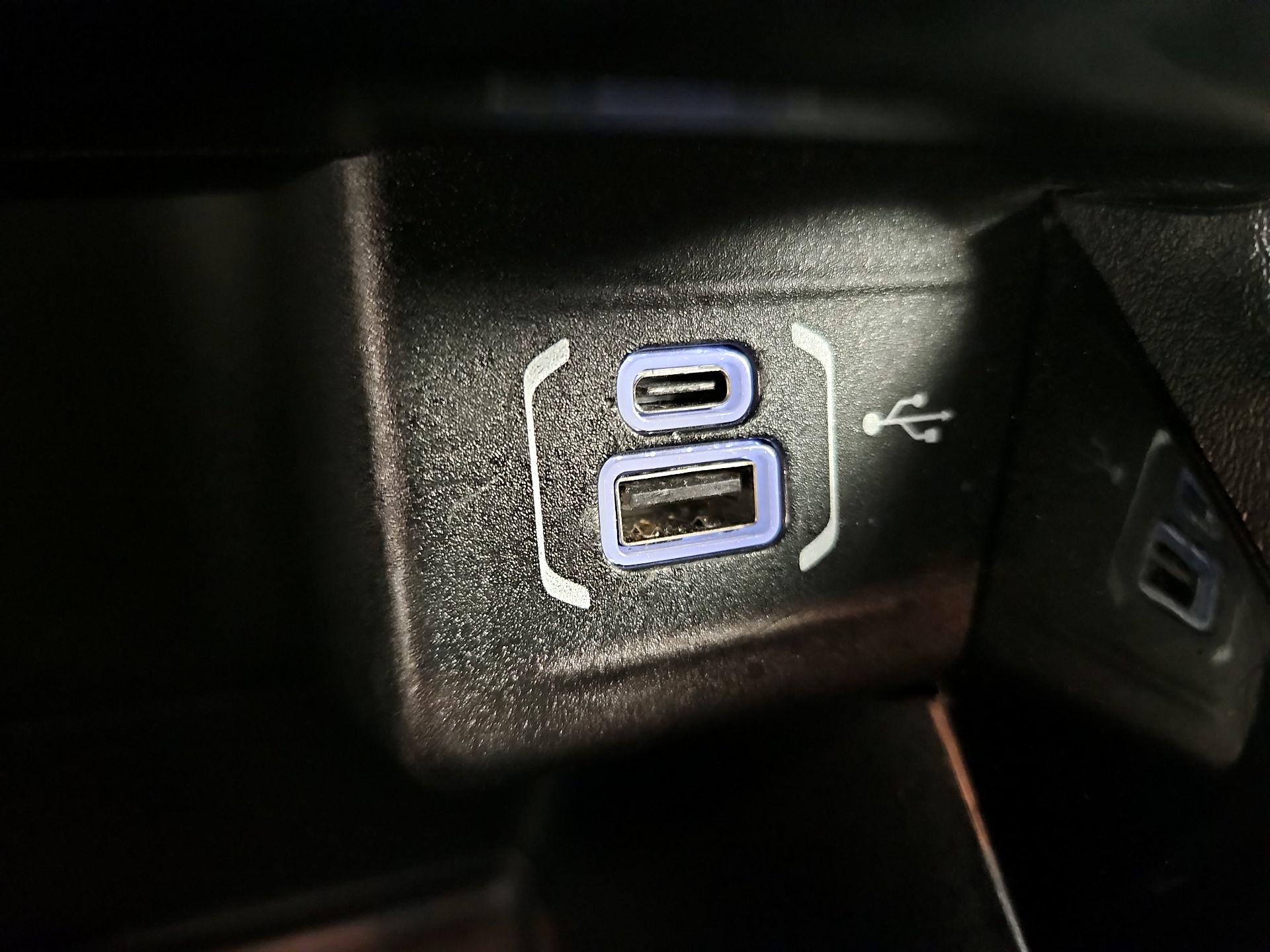 Thumbnail: 2024 Jeep Compass - 18