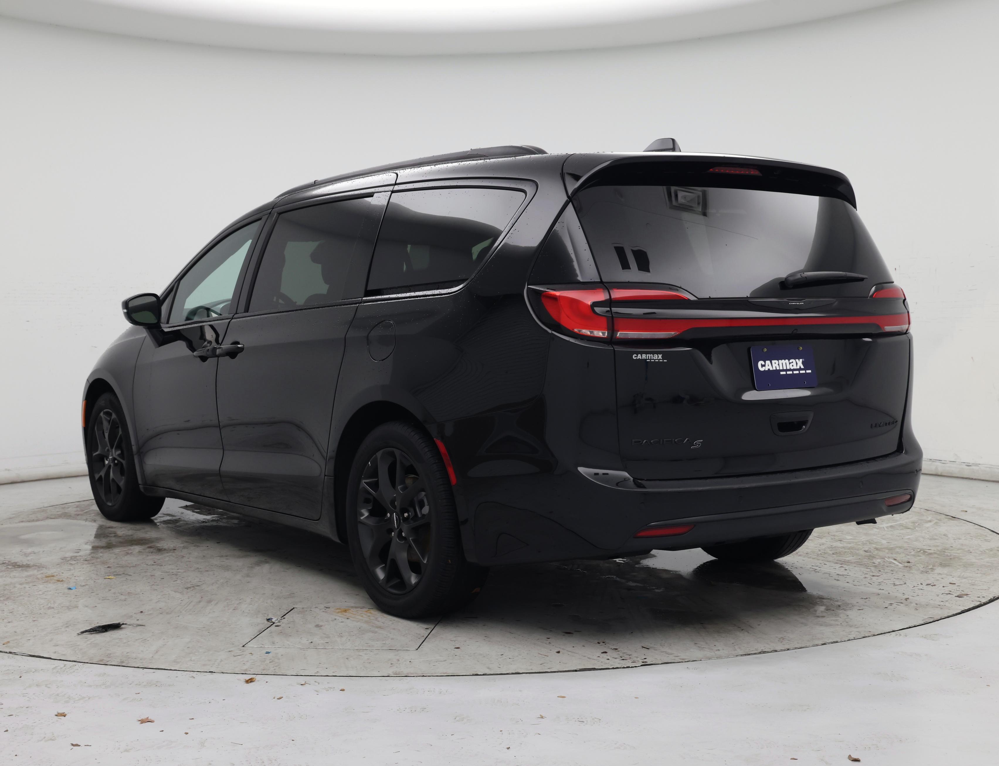 Thumbnail: 2025 Chrysler Pacifica - 2