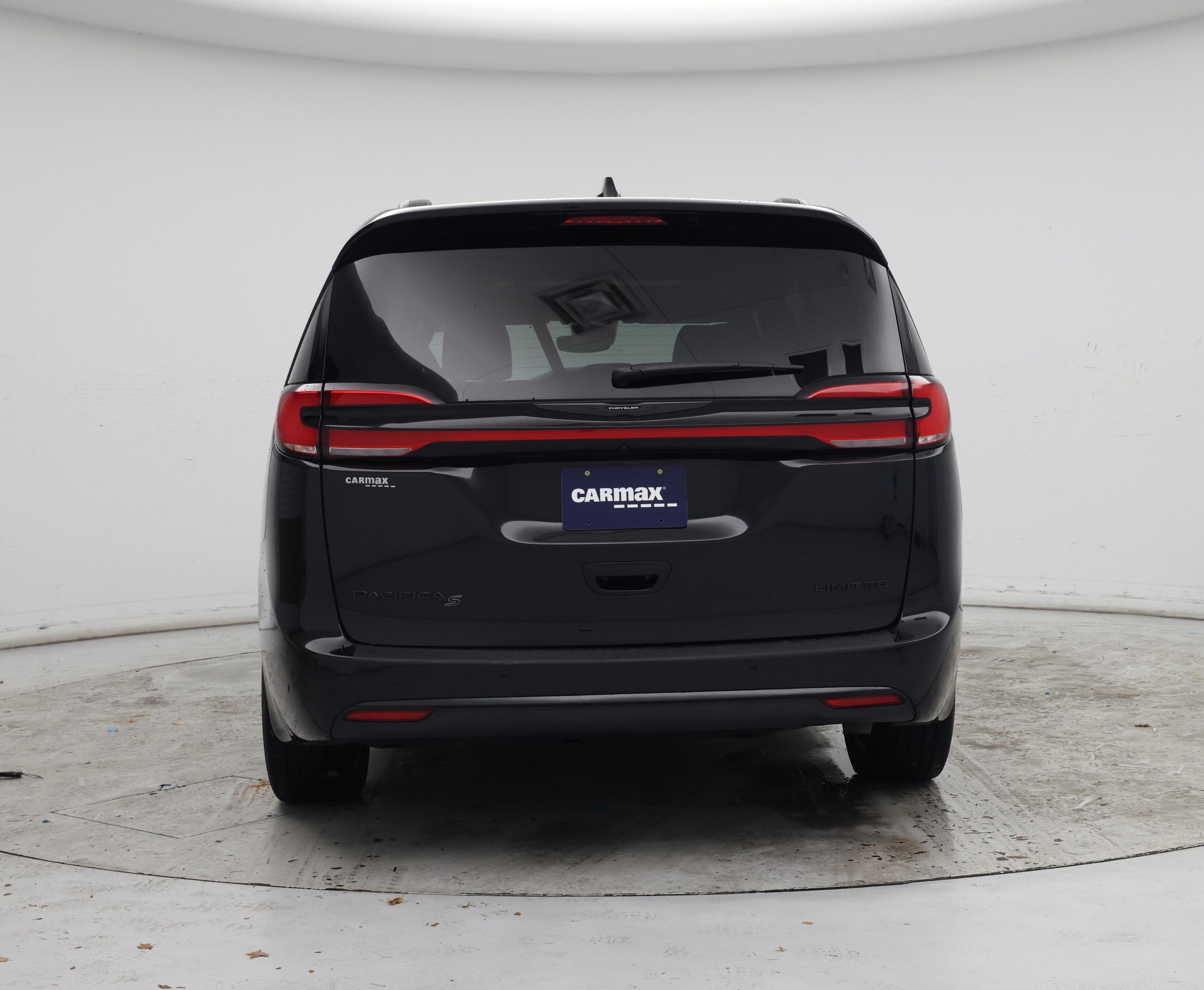 Thumbnail: 2025 Chrysler Pacifica - 6