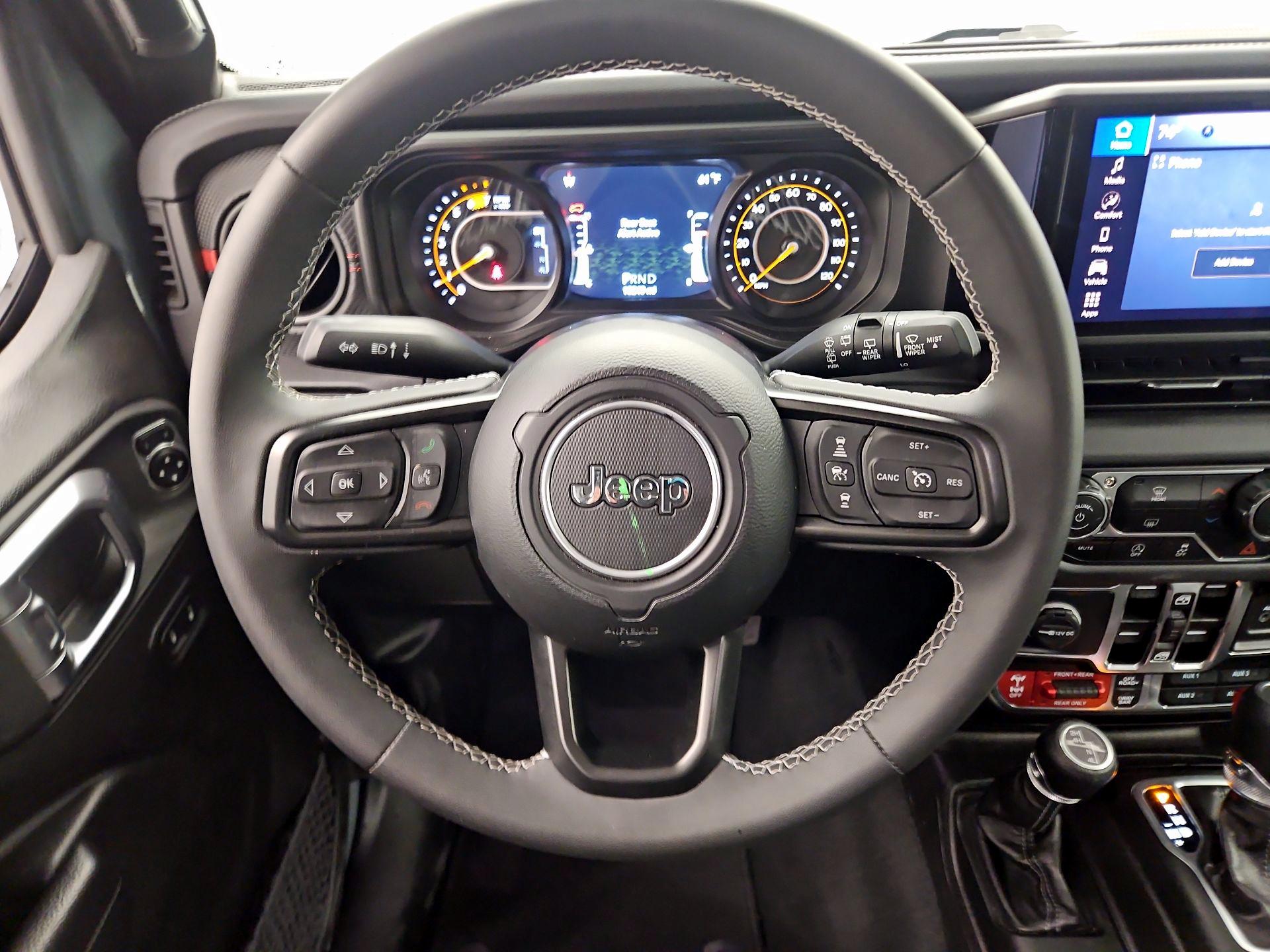 Thumbnail: 2025 Jeep Wrangler - 10