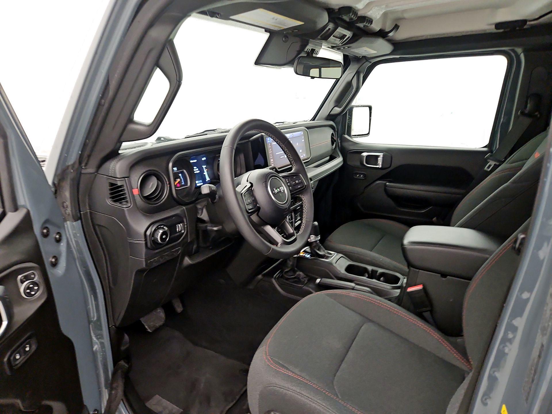 Thumbnail: 2025 Jeep Wrangler - 11