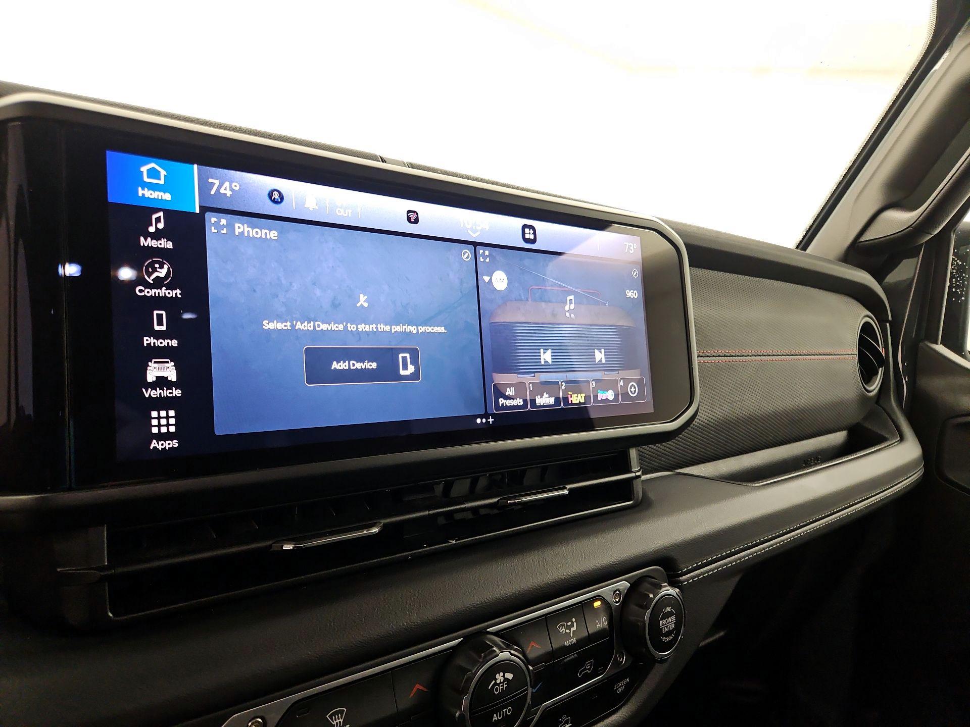 Thumbnail: 2025 Jeep Wrangler - 15