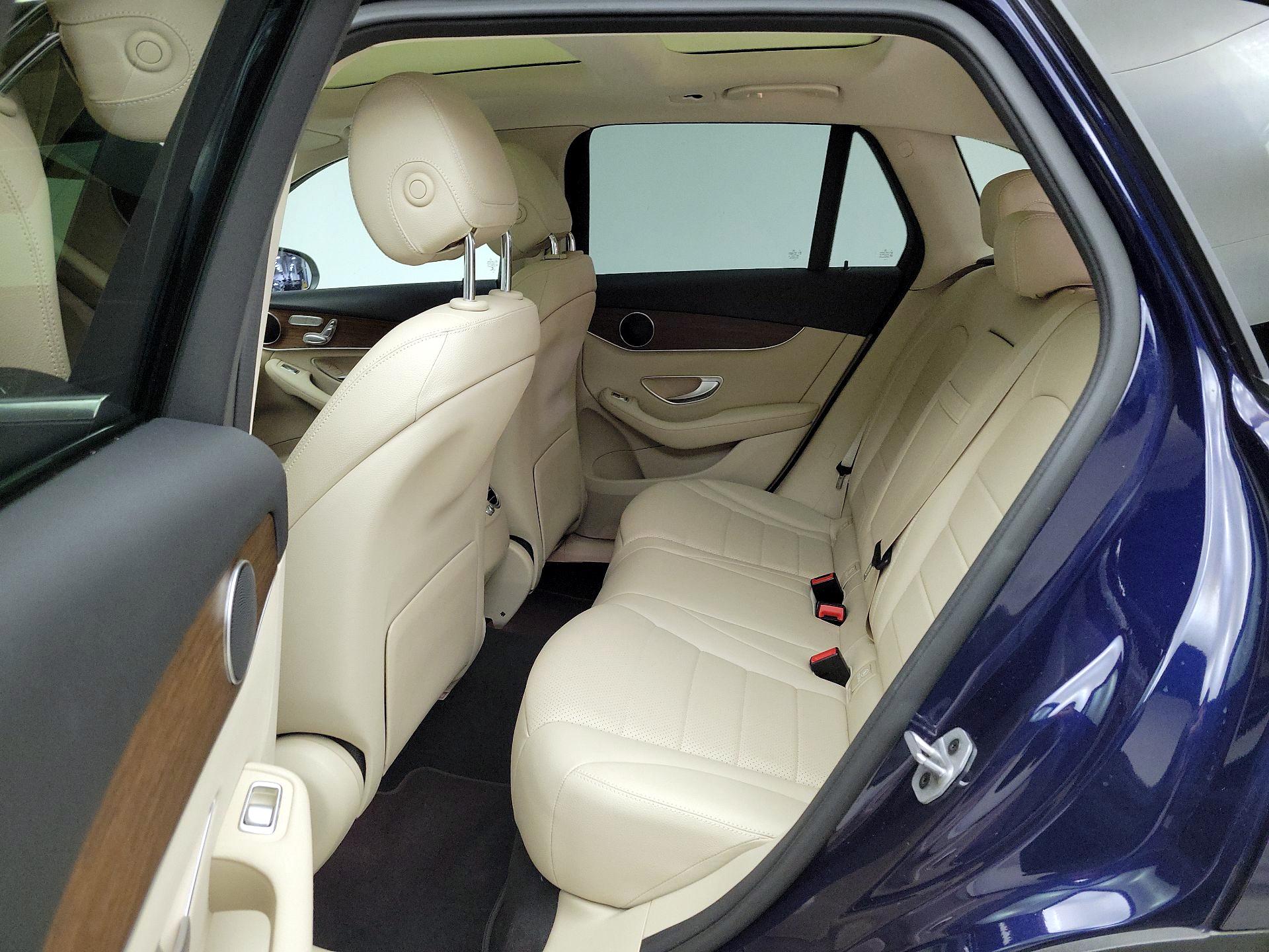 Thumbnail: 2022 Mercedes-Benz GLC - 20