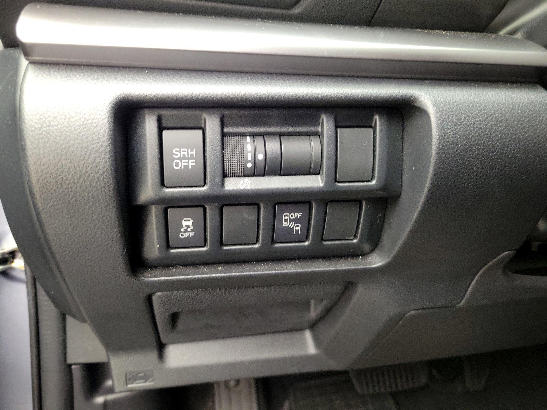 Thumbnail: 2018 Subaru Crosstrek - 13