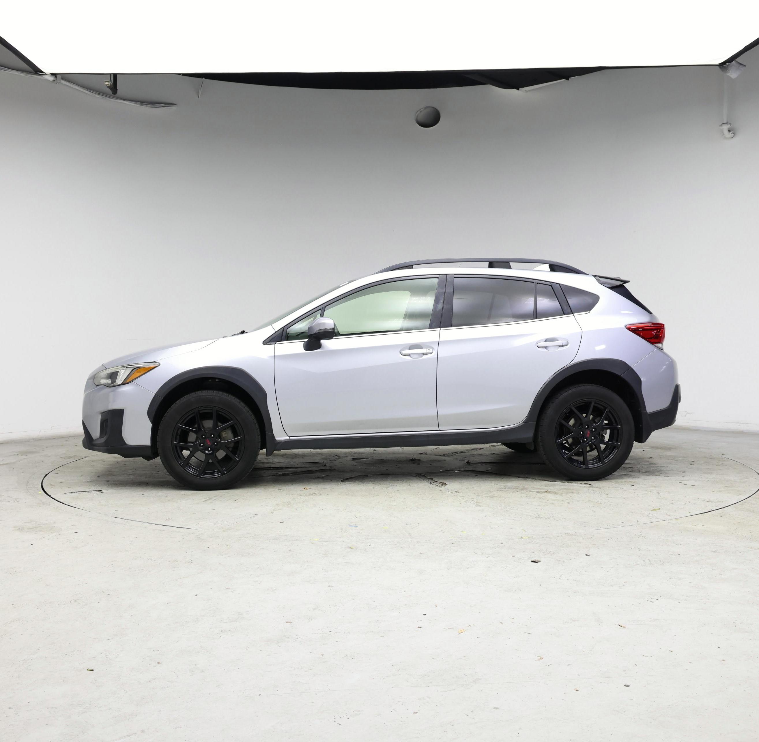 Thumbnail: 2018 Subaru Crosstrek - 3