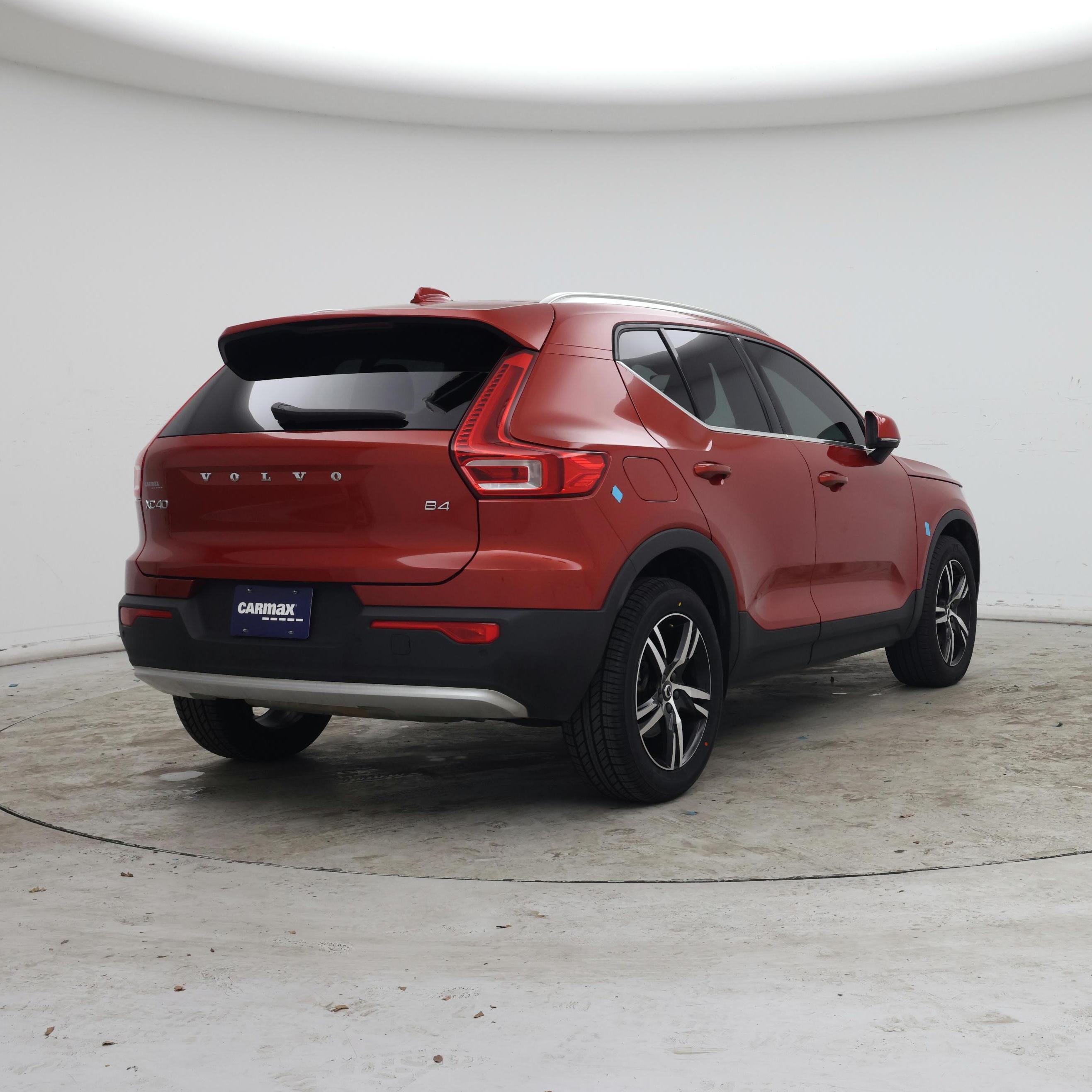 Thumbnail: 2023 Volvo XC40 - 8