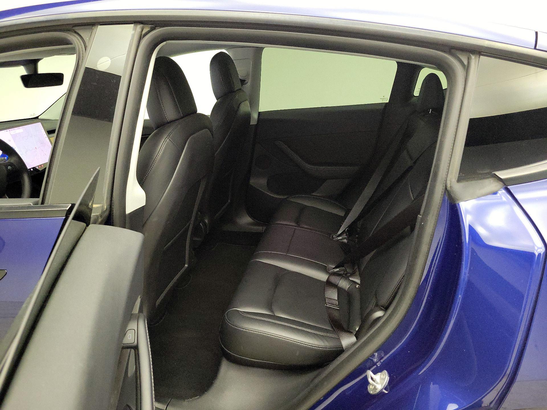 Thumbnail: 2021 Tesla Model Y - 19