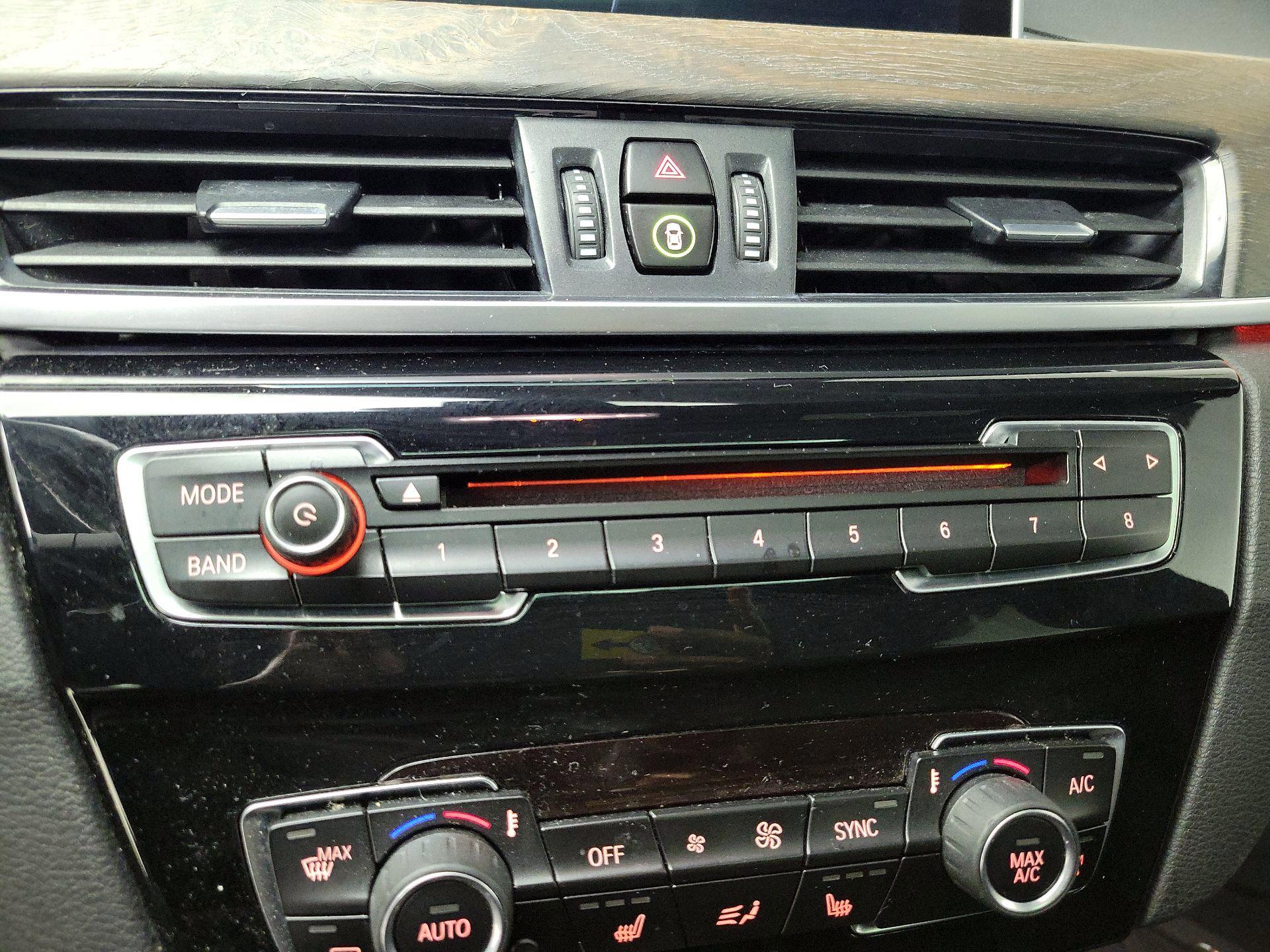 Thumbnail: 2017 BMW X1 - 14