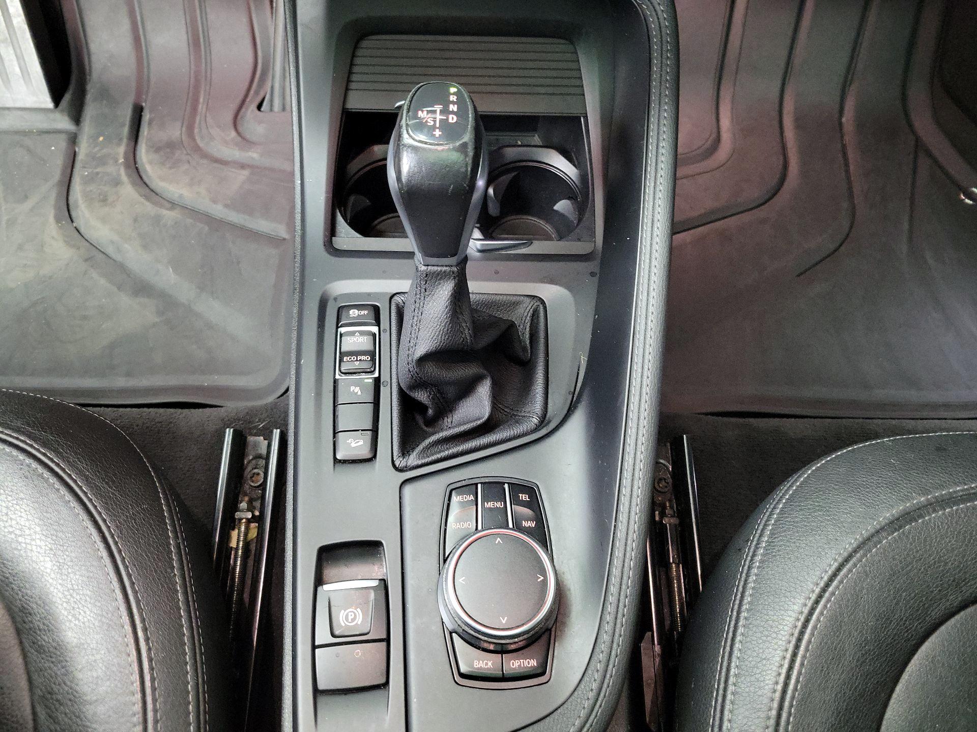 Thumbnail: 2017 BMW X1 - 16