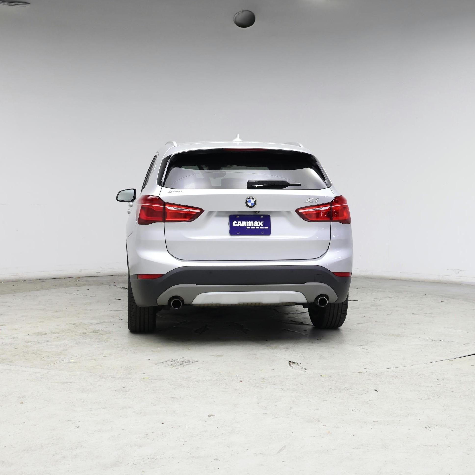 Thumbnail: 2017 BMW X1 - 6