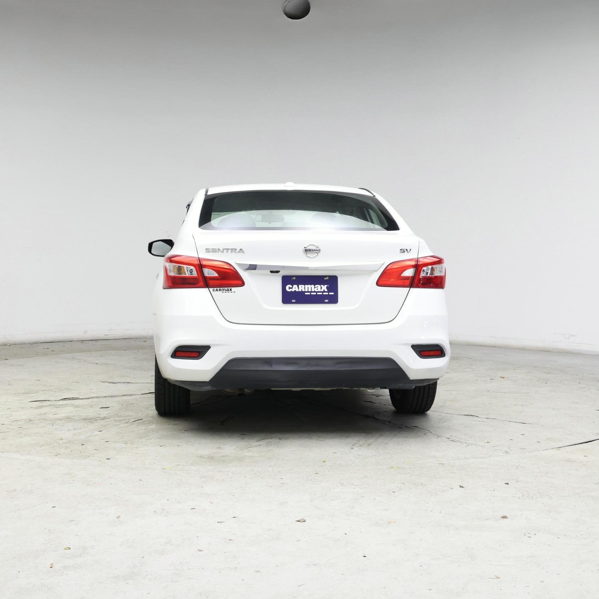 Thumbnail: 2018 Nissan Sentra - 6