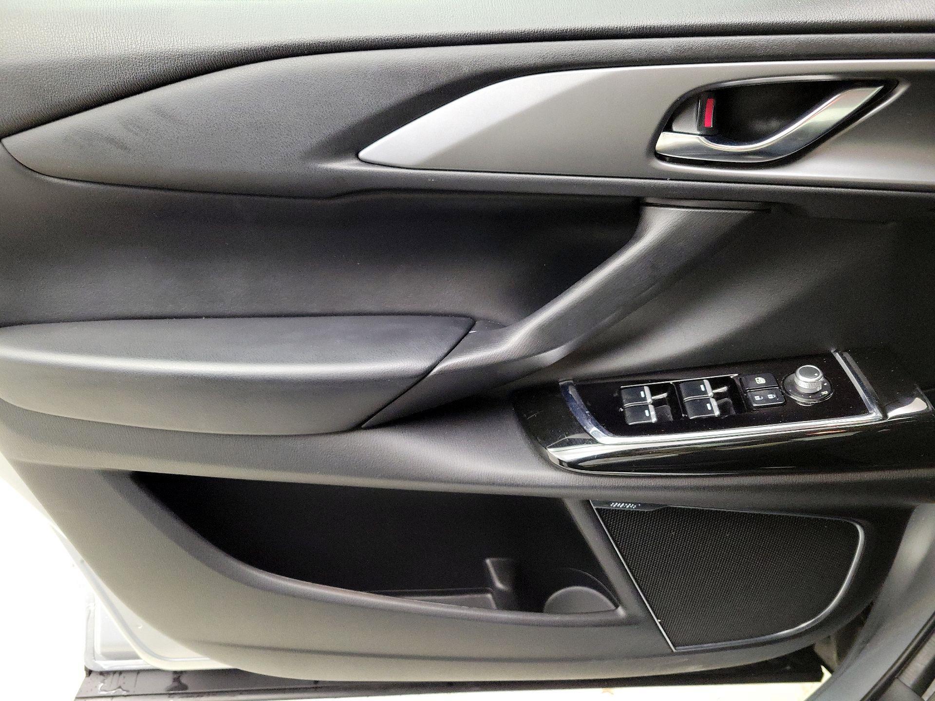 Thumbnail: 2021 Mazda CX-9 - 12