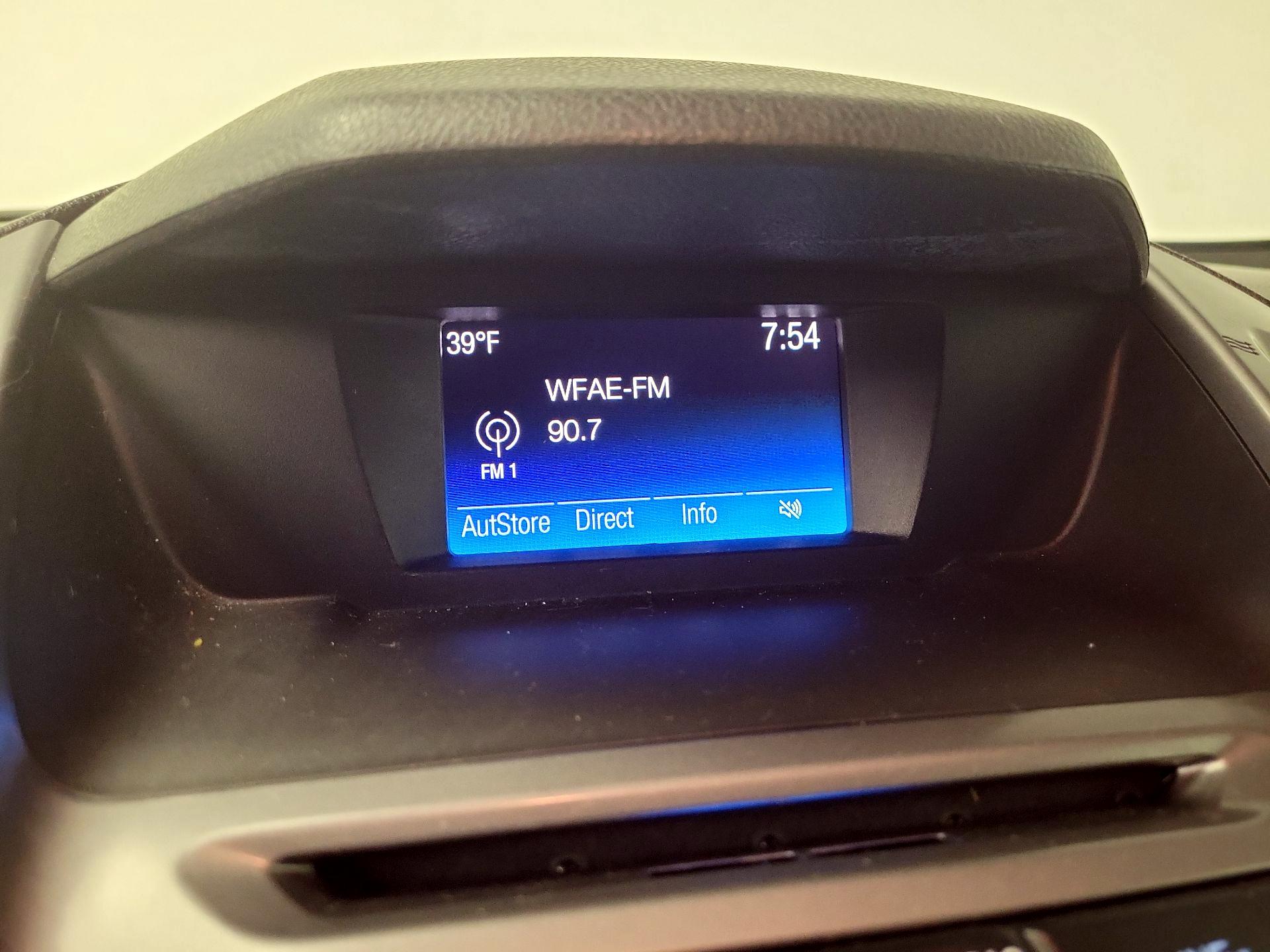 Thumbnail: 2016 Ford Transit Series - 15