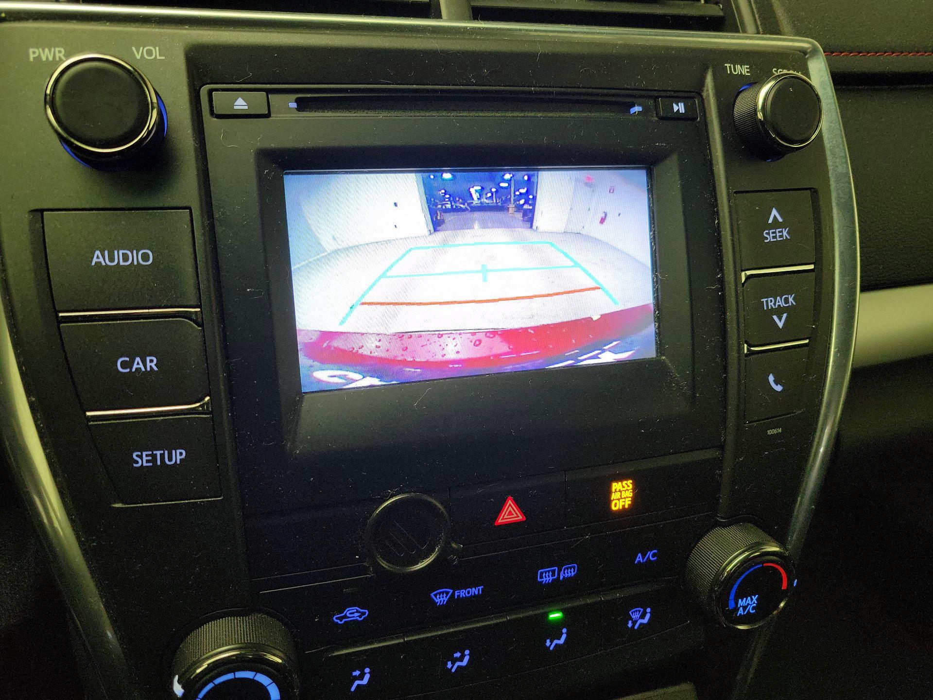 Thumbnail: 2017 Toyota Camry - 13