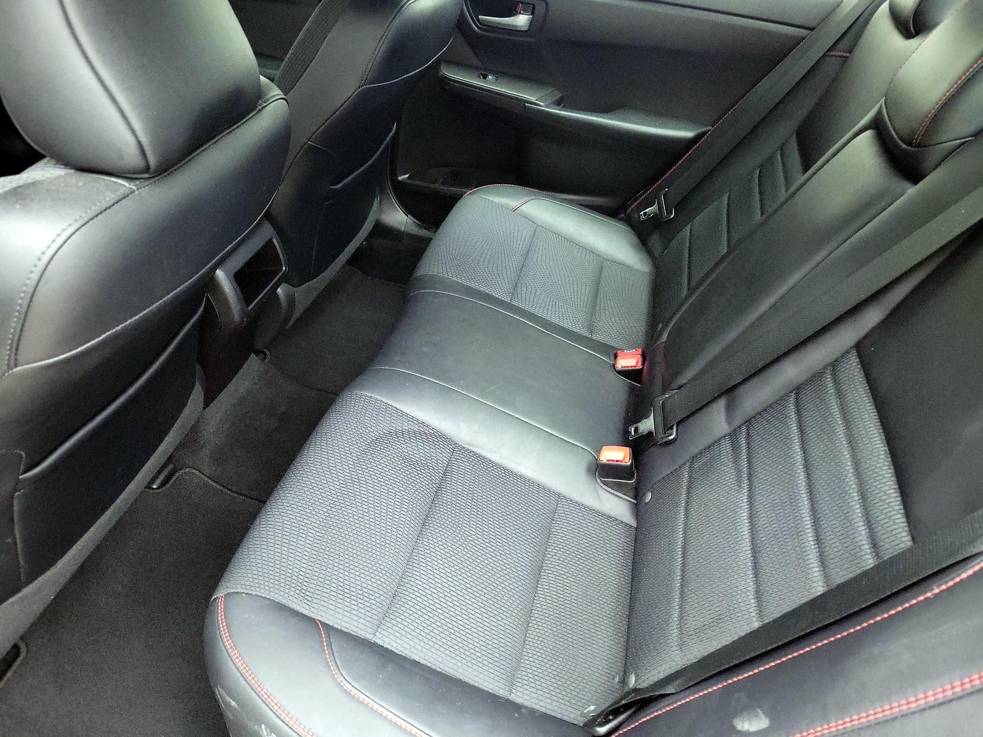 Thumbnail: 2017 Toyota Camry - 18