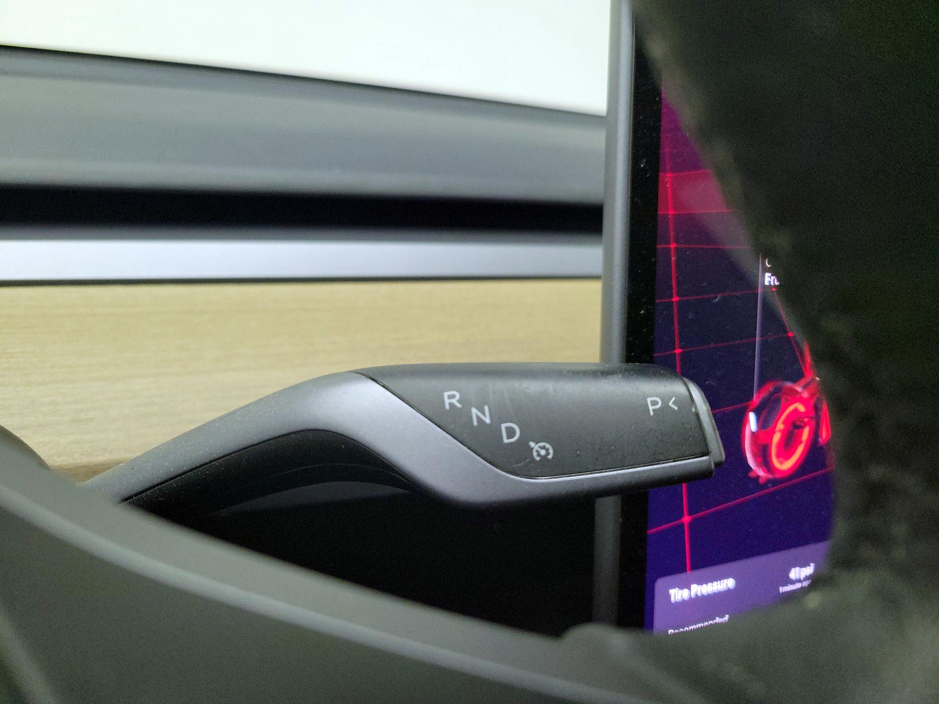 Thumbnail: 2023 Tesla Model 3 - 17