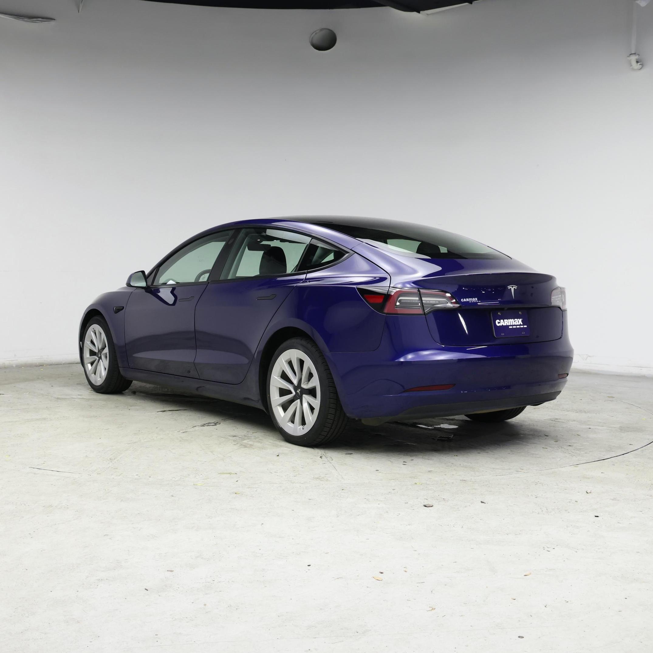 Thumbnail: 2023 Tesla Model 3 - 2