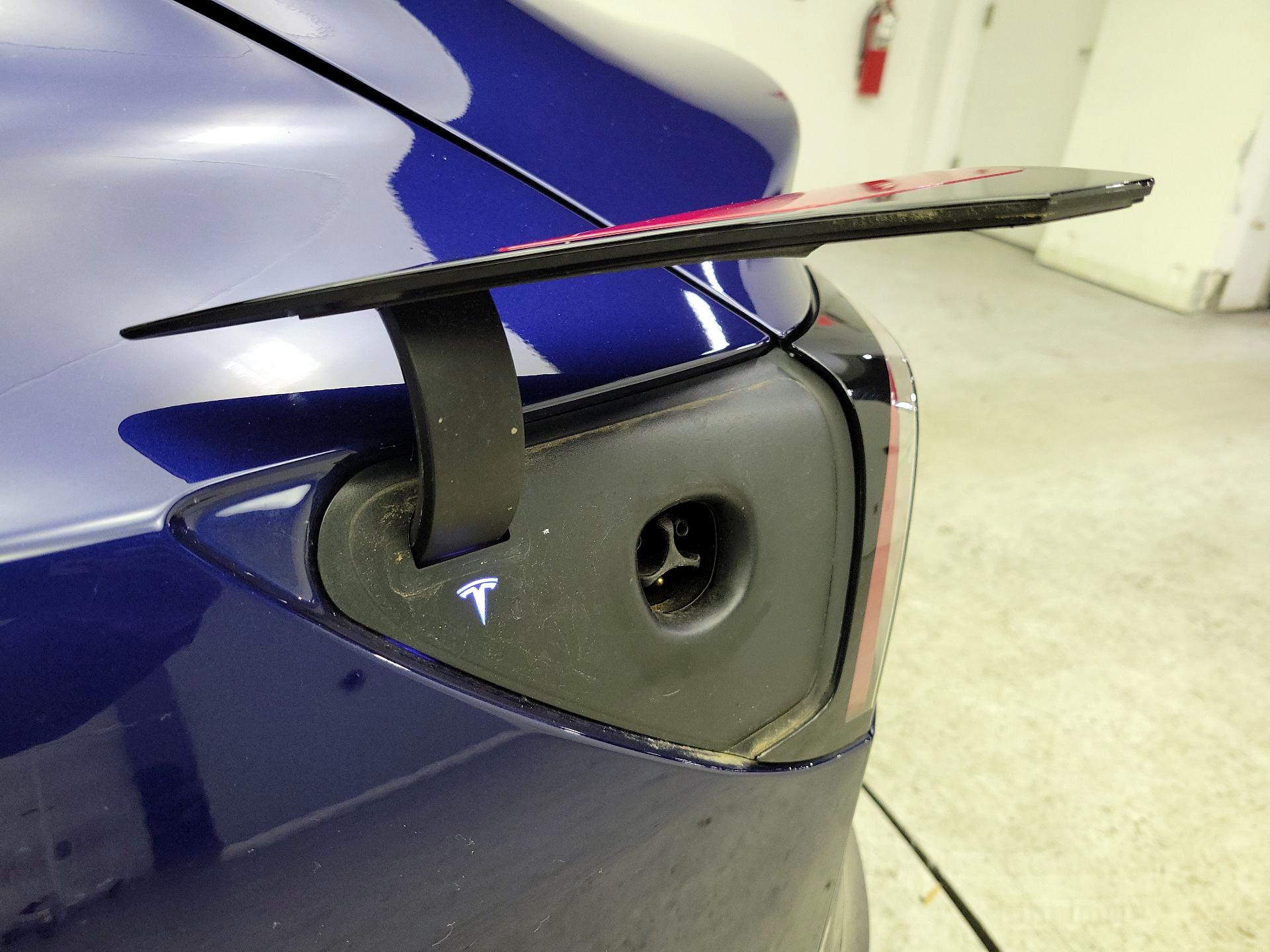 Thumbnail: 2023 Tesla Model 3 - 20