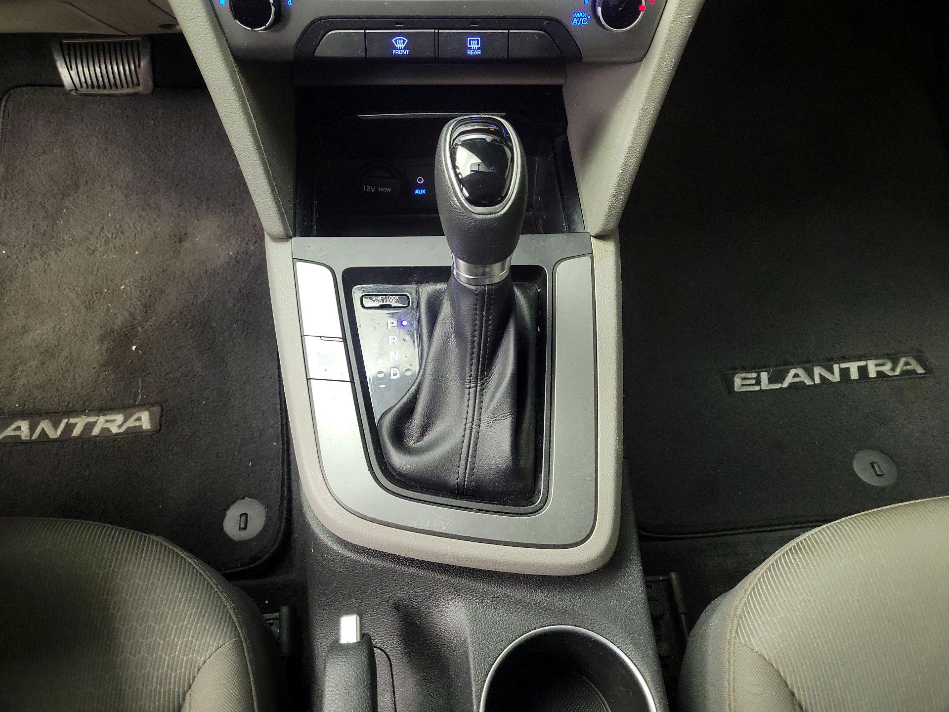 Thumbnail: 2017 Hyundai Elantra - 17