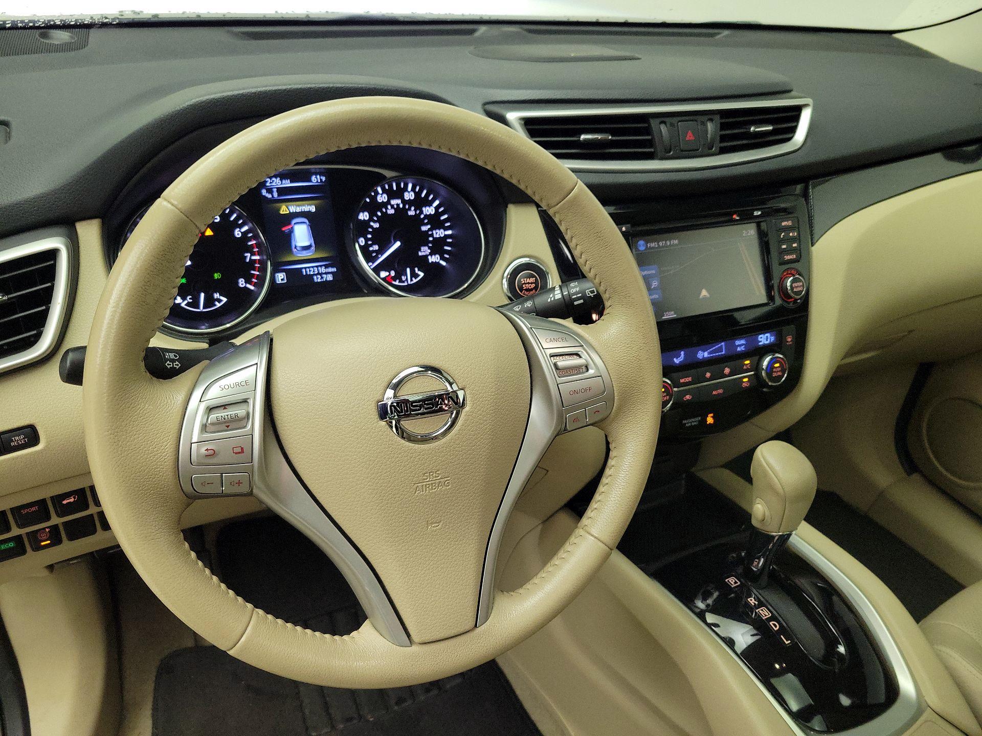 Thumbnail: 2015 Nissan Rogue - 9