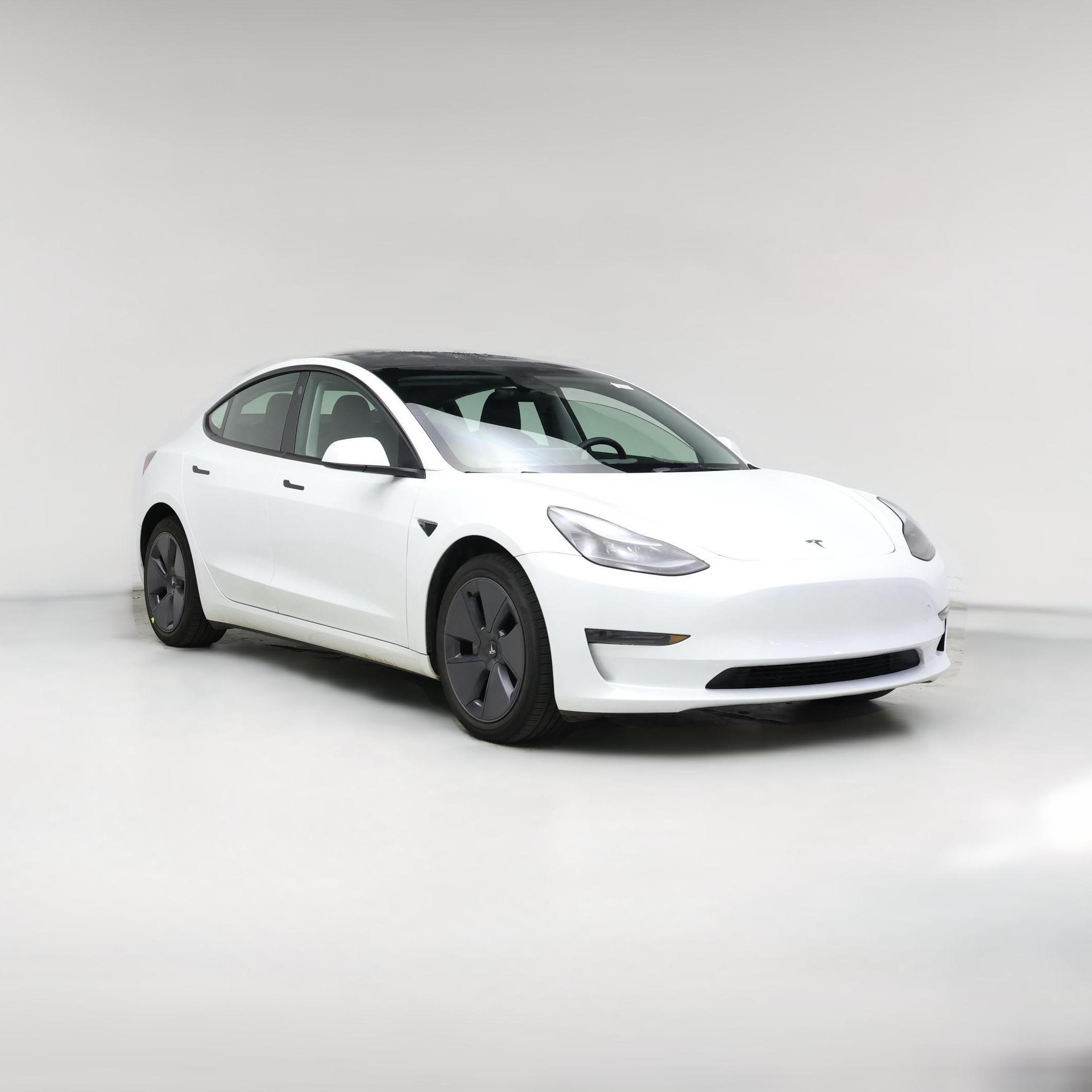 Thumbnail: 2023 Tesla Model 3 - 1
