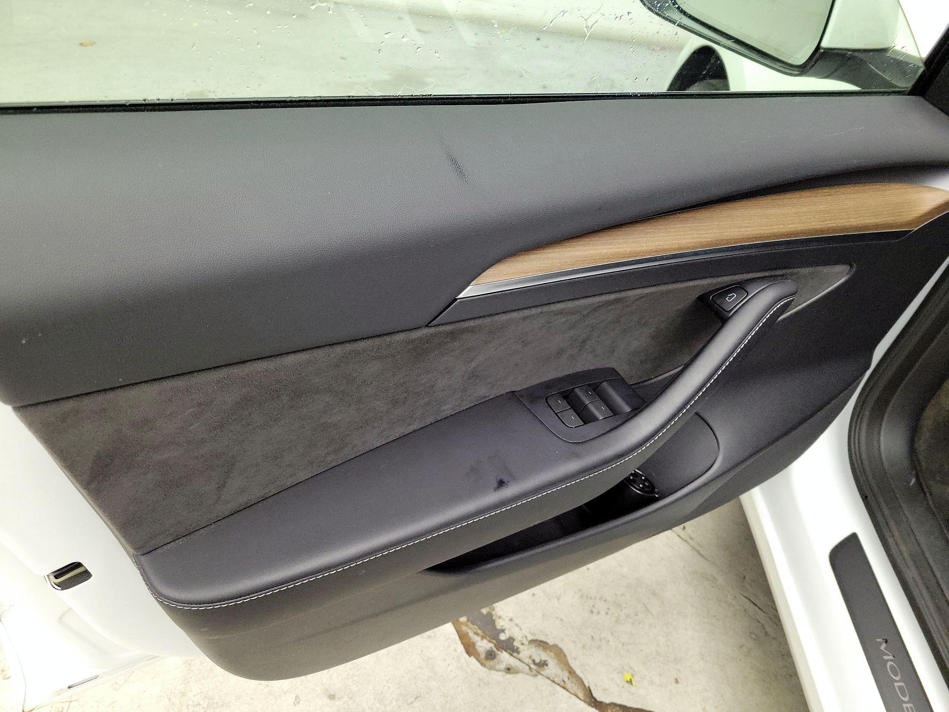 Thumbnail: 2023 Tesla Model 3 - 12