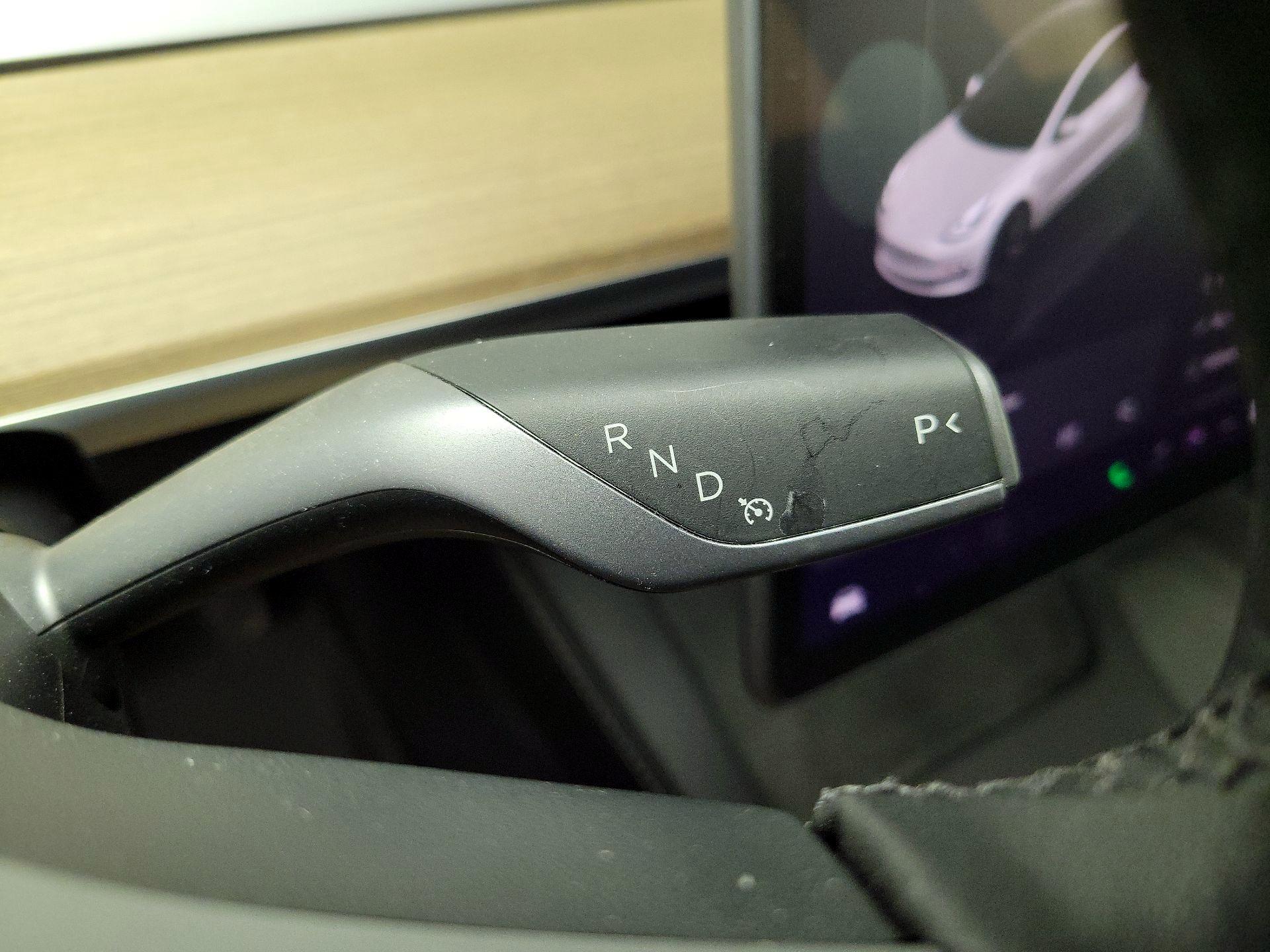 Thumbnail: 2023 Tesla Model 3 - 17