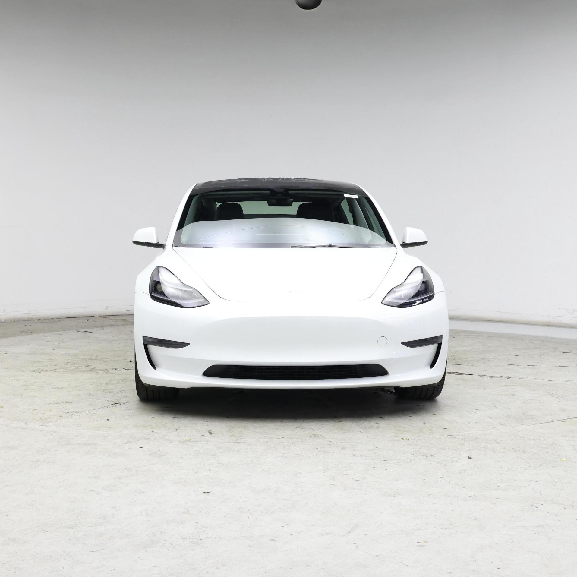 Thumbnail: 2023 Tesla Model 3 - 5