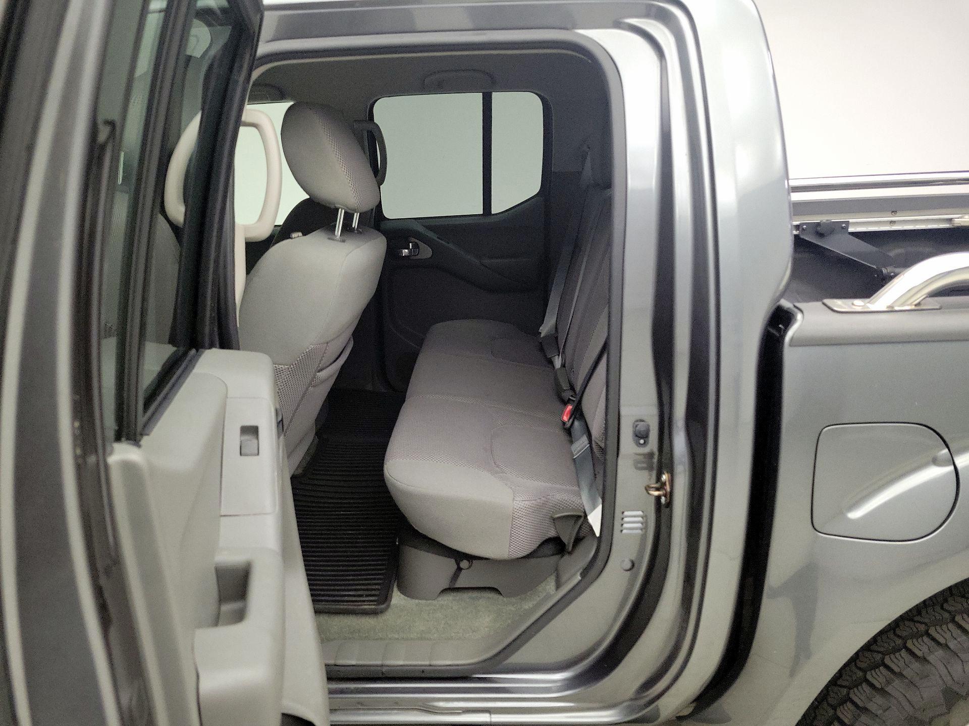 Thumbnail: 2016 Nissan Frontier - 19