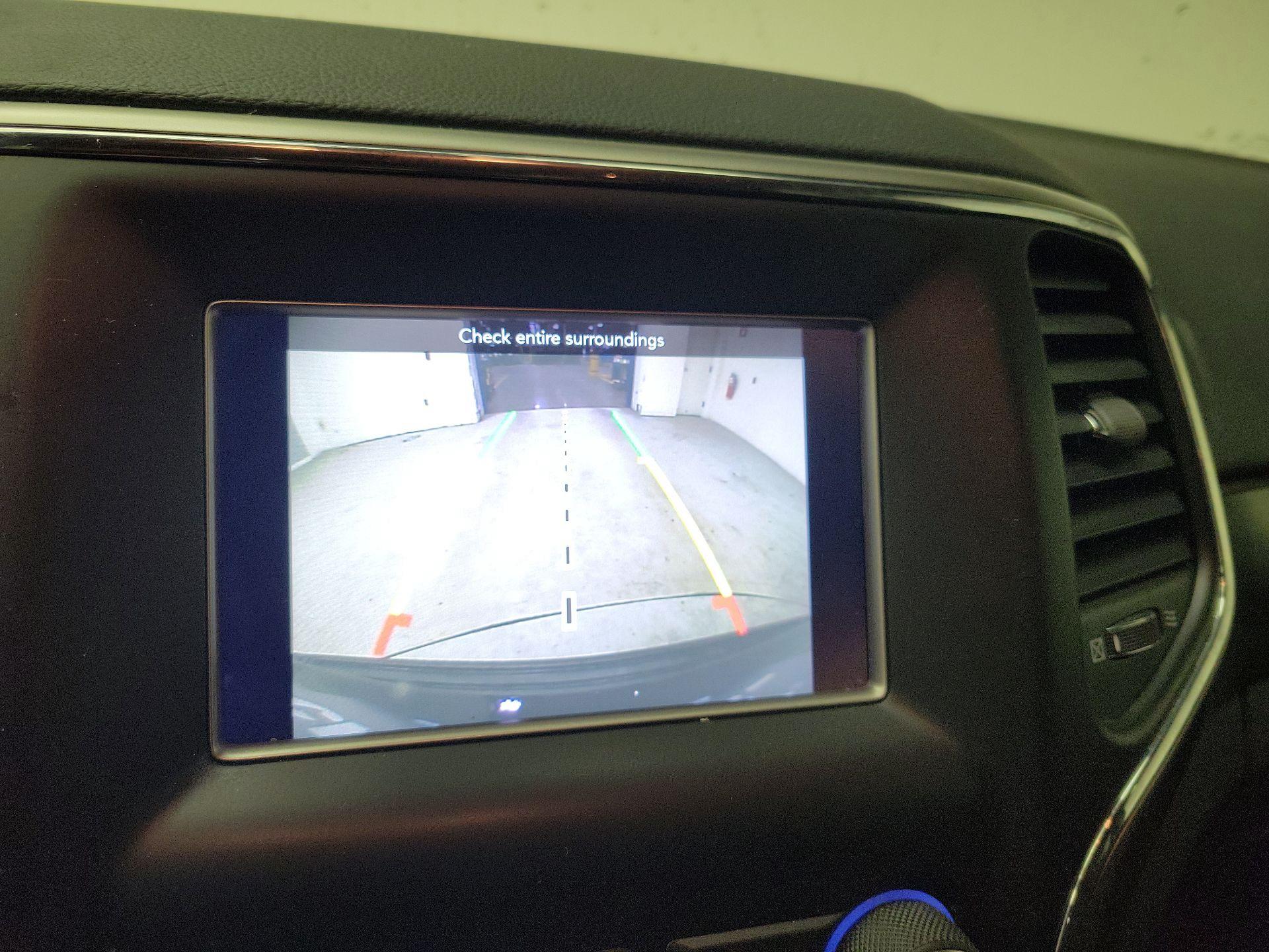 Thumbnail: 2018 Jeep Grand Cherokee - 14