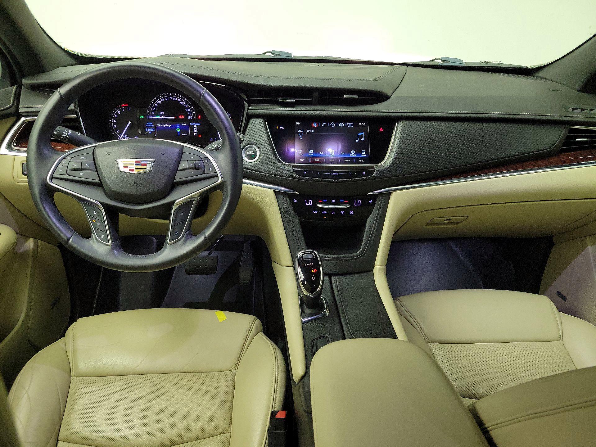 Thumbnail: 2018 Cadillac XT5 - 9