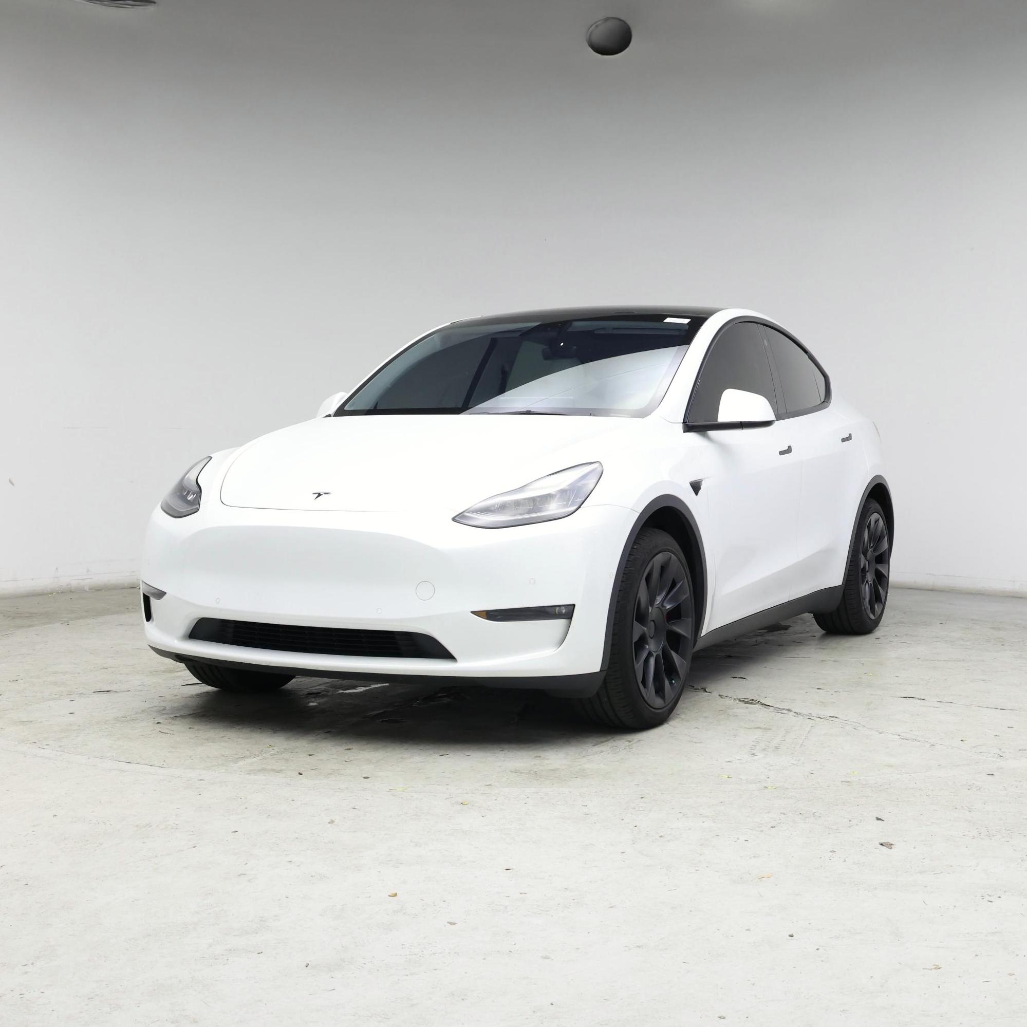 Thumbnail: 2021 Tesla Model Y - 4